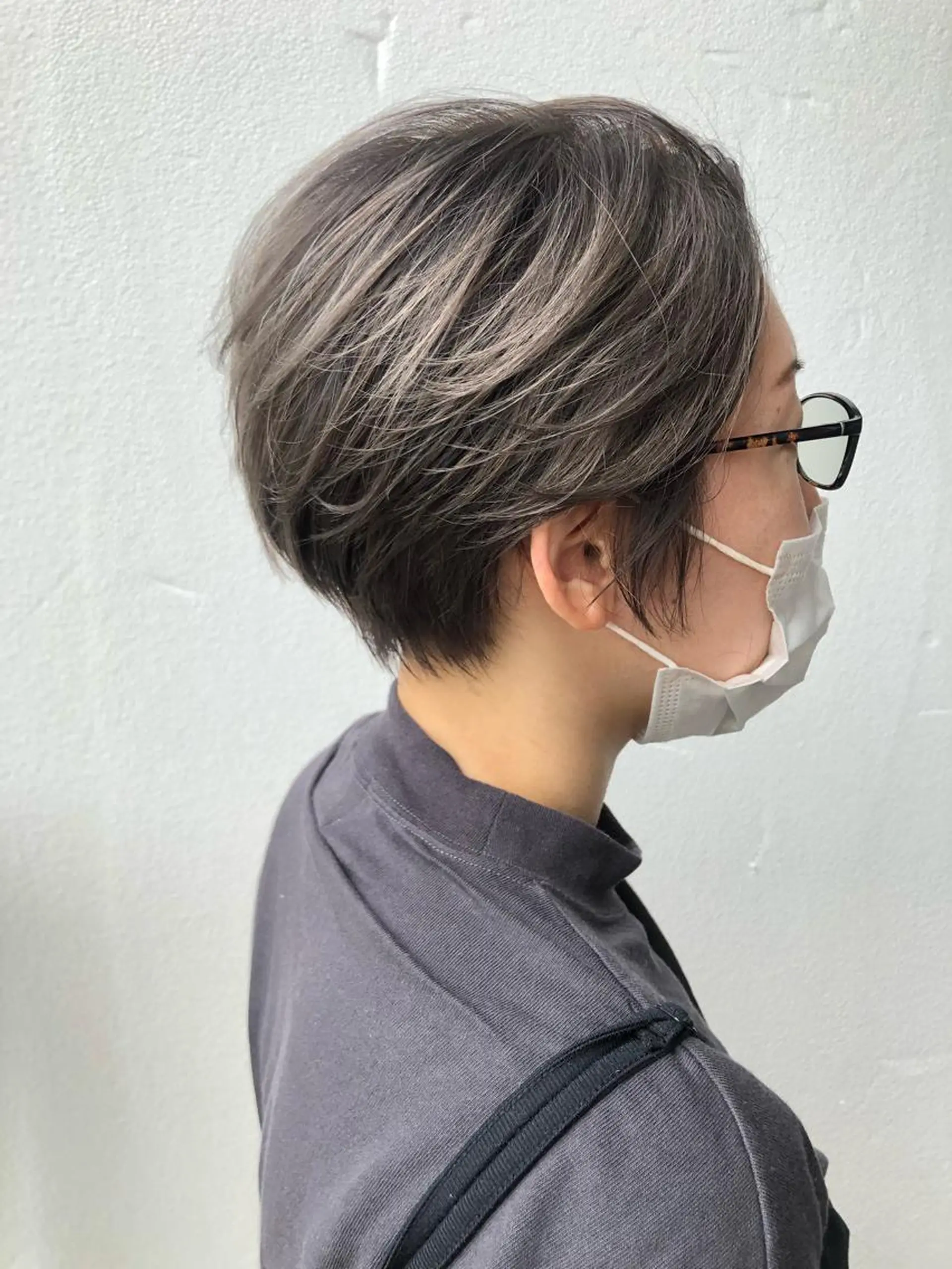 ショート カラー 店長/mao/ 前髪/顔周りカットのヘアスタイル