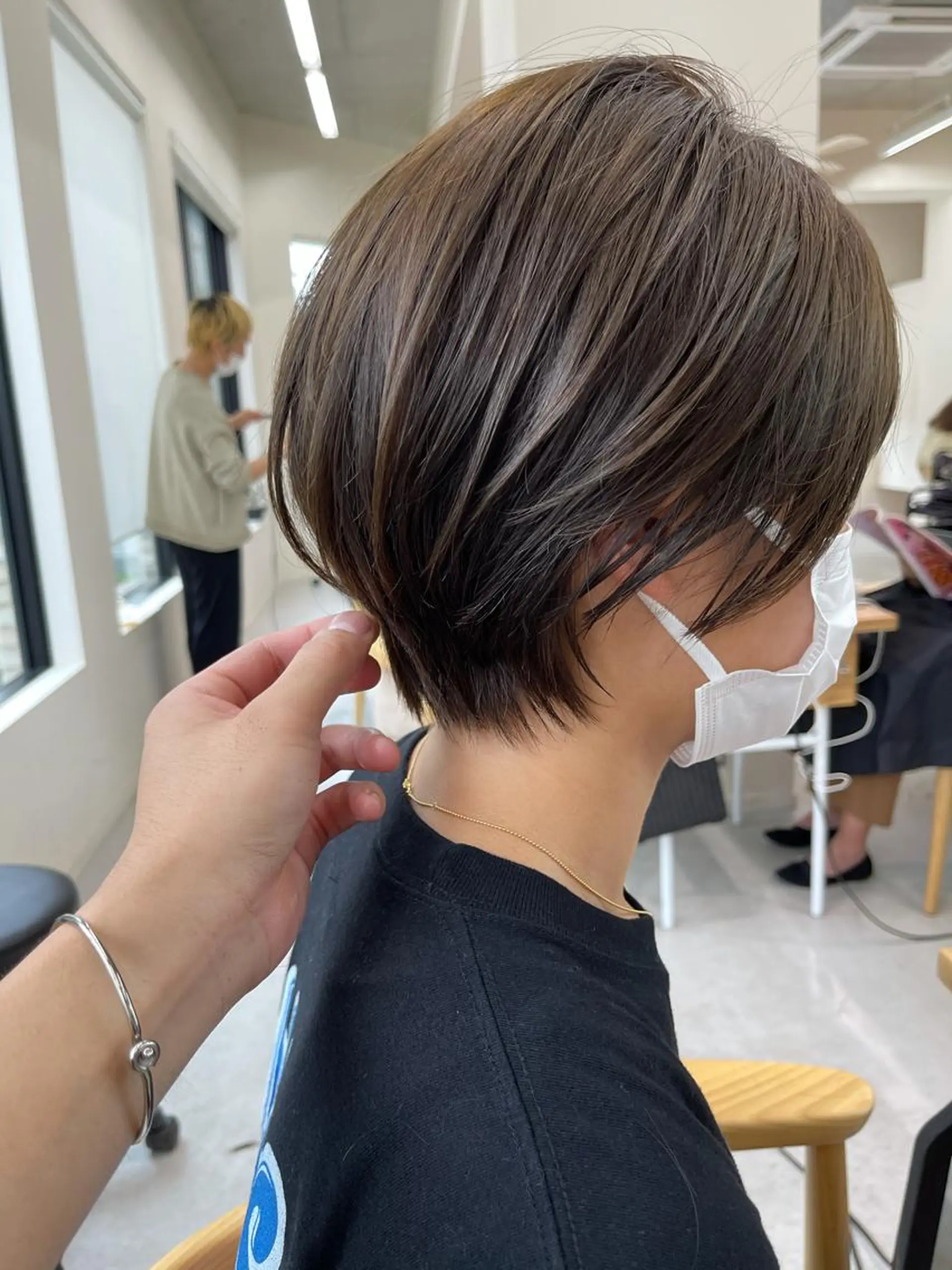 ショート カット ヘアカラー トリートメント イメチェンカット✂️ 錦糸町佐藤店長のヘアスタイル