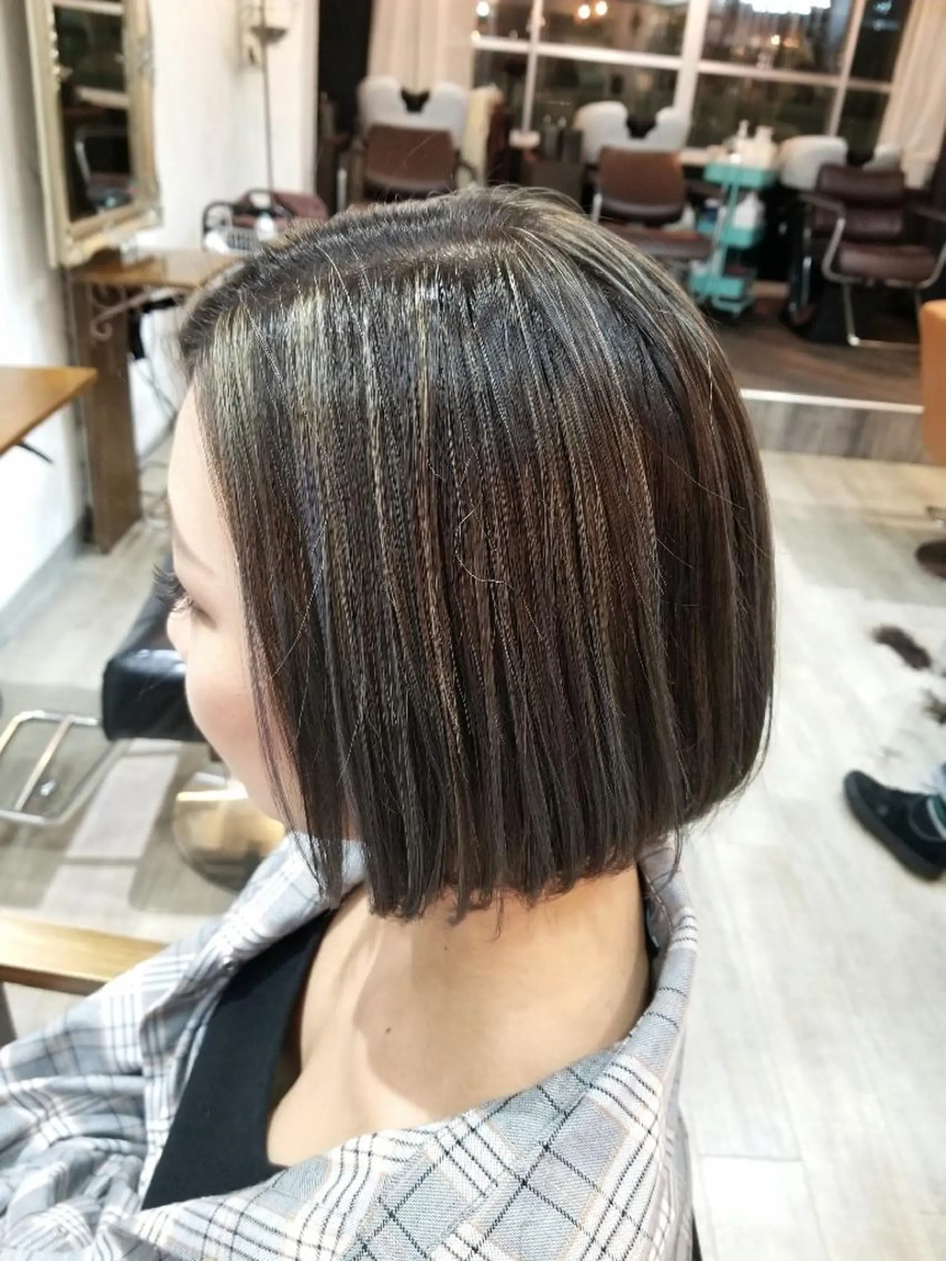 ショート カラー ヘアカラー bathair  所属・bathair 持田侑祐のヘアスタイル