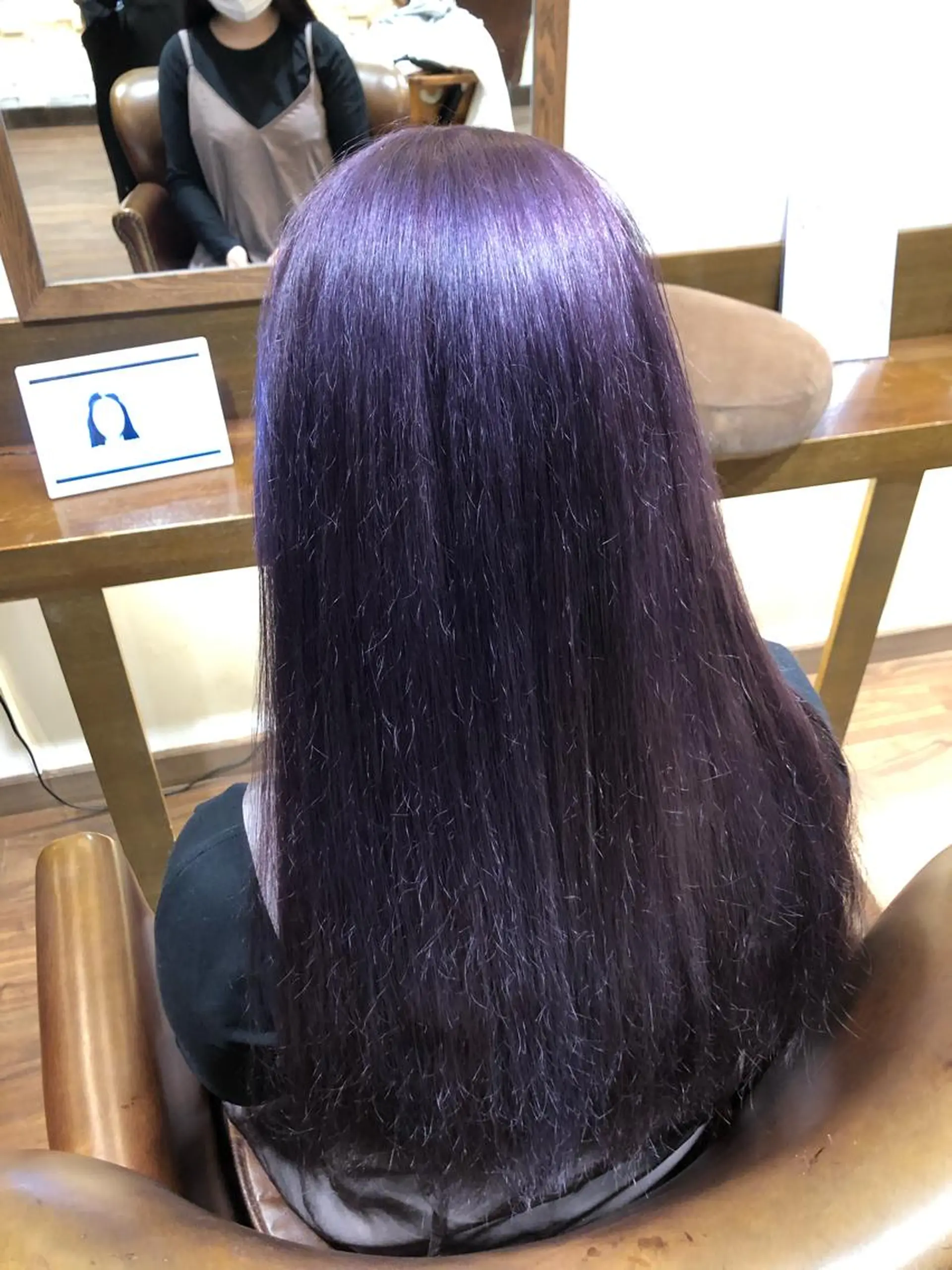 カラー AGREE Momokaのヘアスタイル