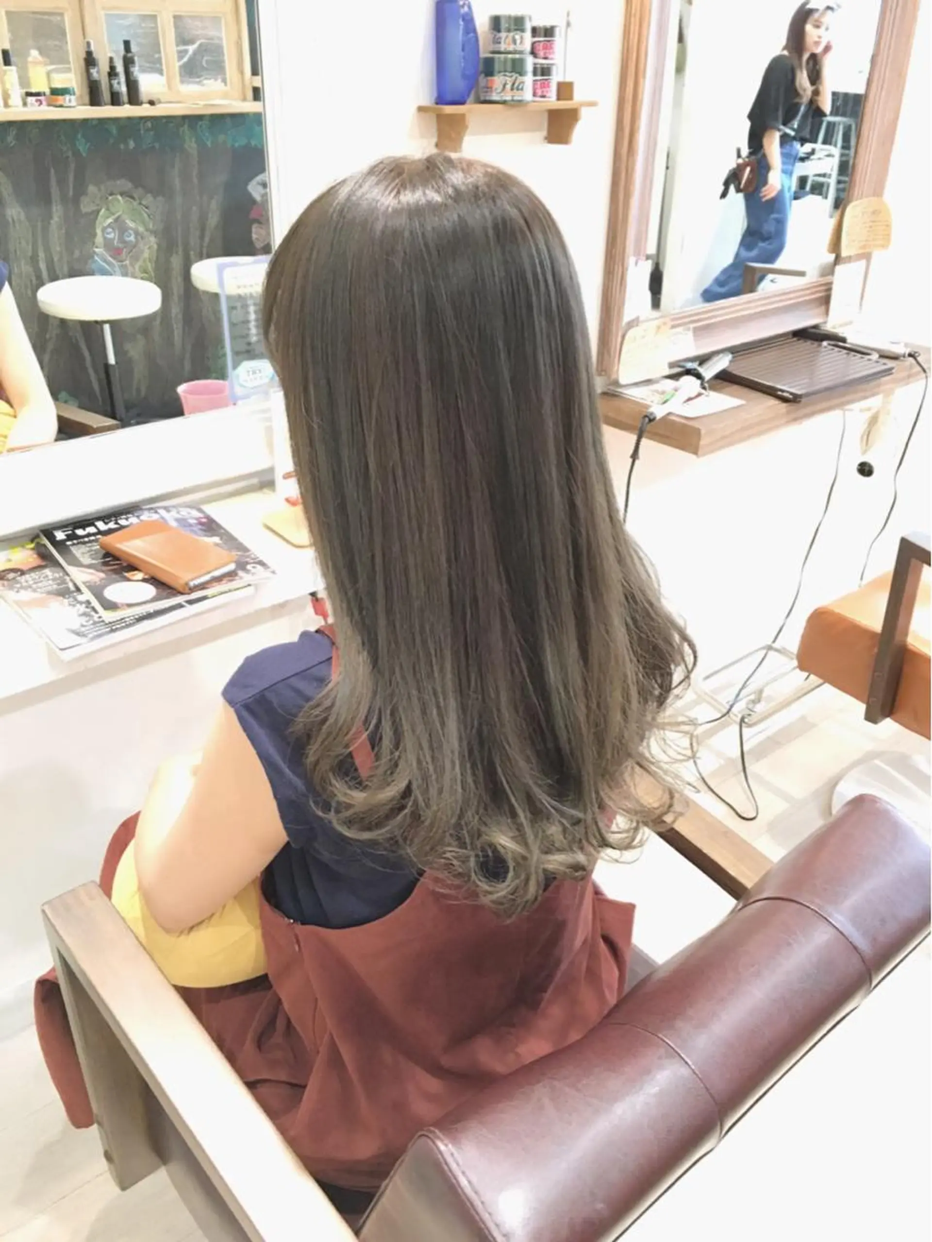 ロング カラー 美容院 むぎのその他イメージ