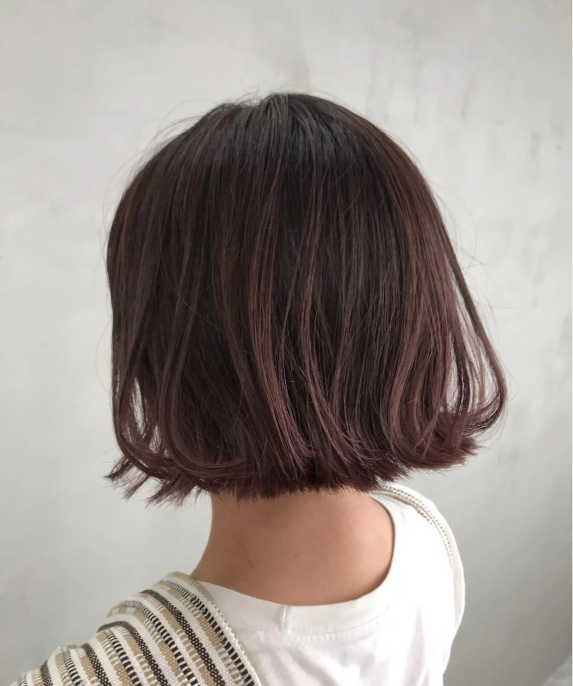 ショート パープルカラー yui .のヘアスタイル