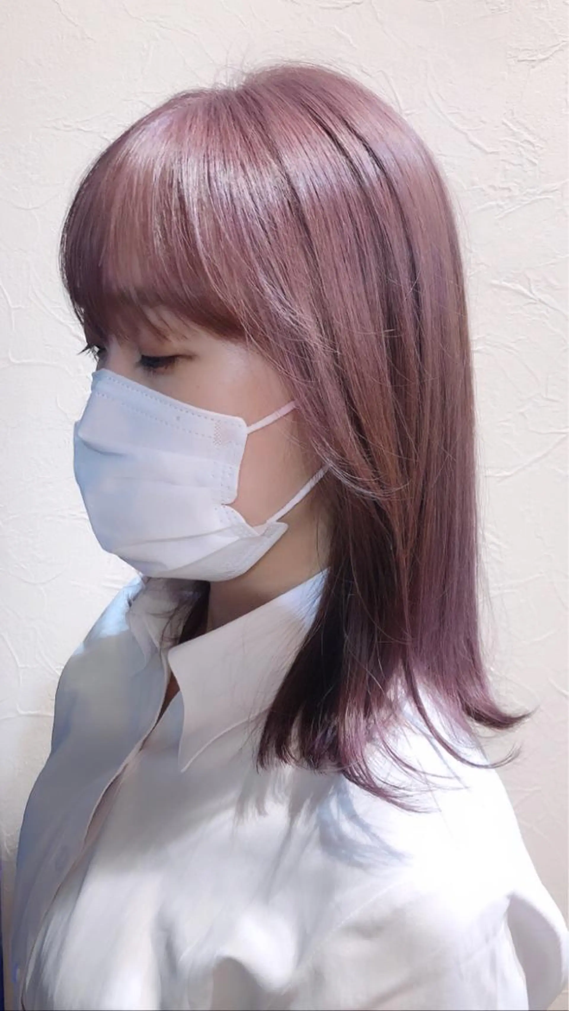 ミディアム カラー 韓国🇰🇷レイヤー 映える顔周り🩷のヘアスタイル