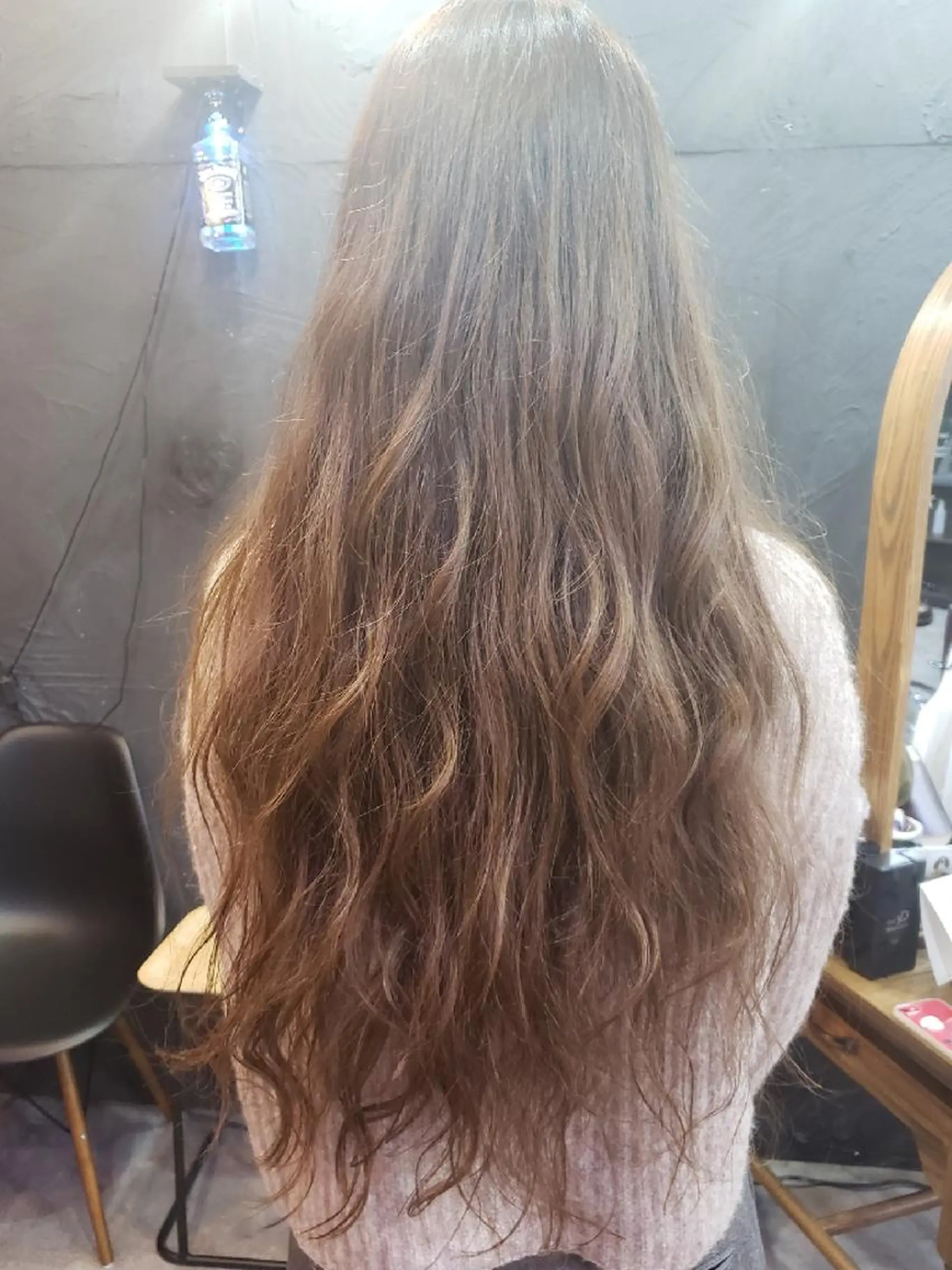 ロング カラー パーマ カット ヘアカラー パーマ トリートメント tha salon【ザ サロン】所属・柴田 えいじのヘアスタイル