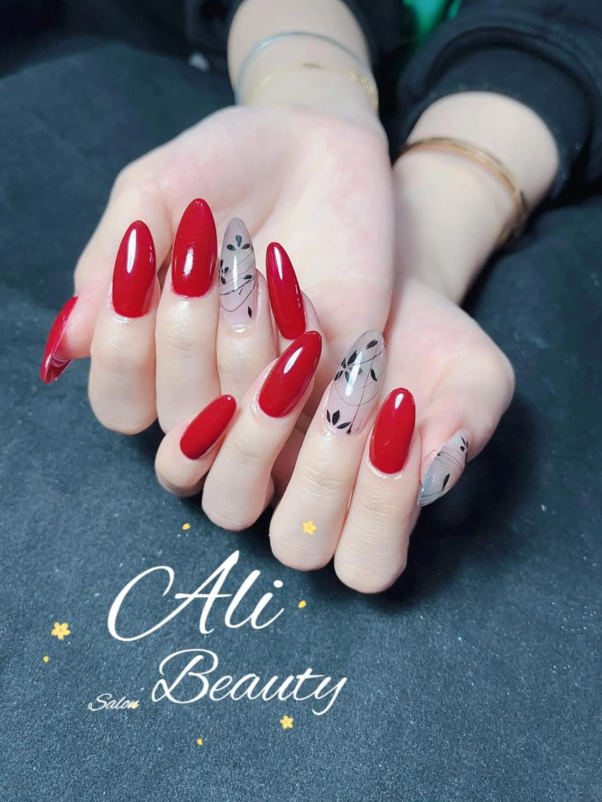 ネイル ハンドネイル Ali 新小岩 ネイル専門のネイルデザイン