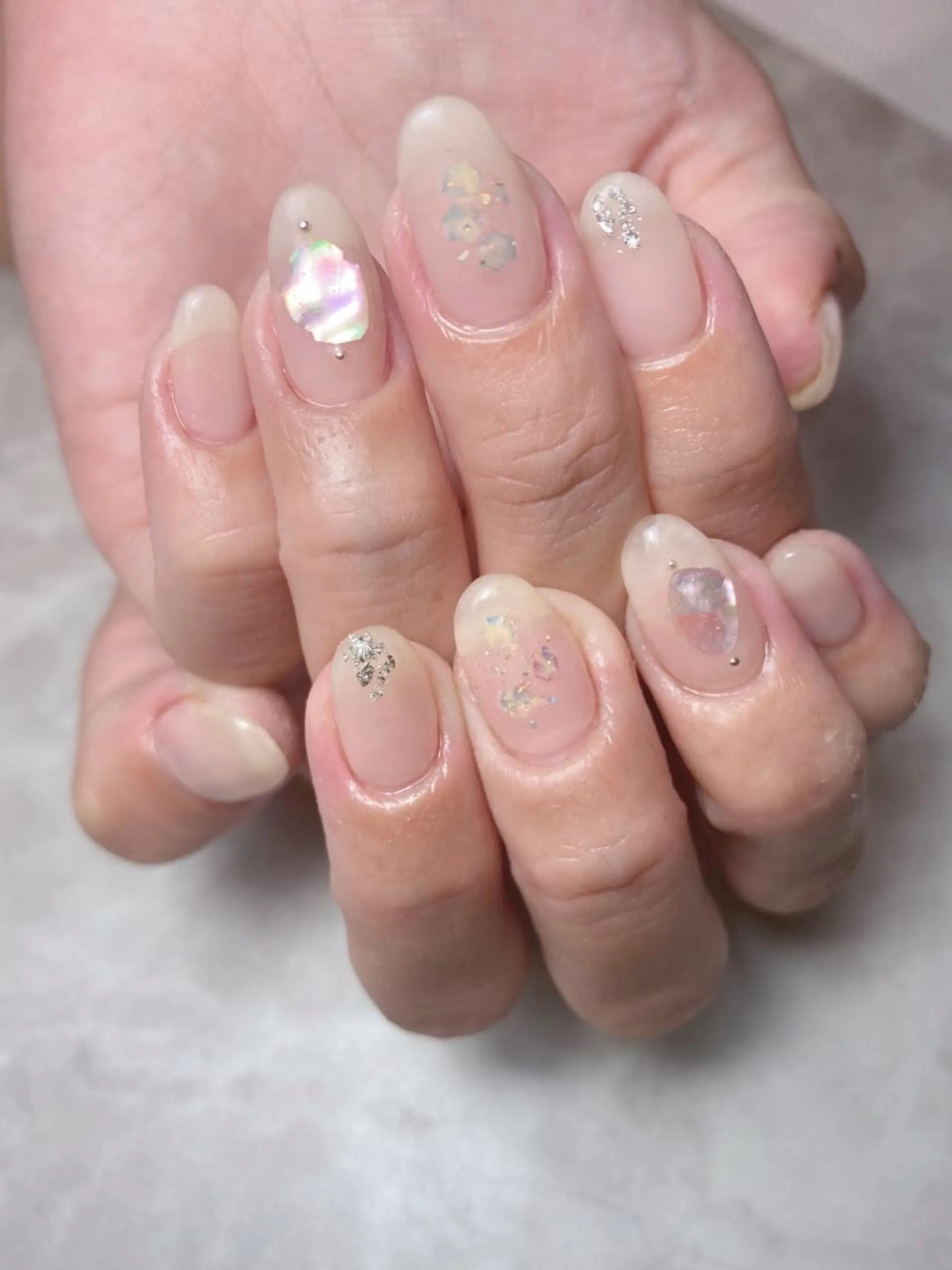 ネイル 長さ出し ハンドネイル ハンドケア 🌿Charme🌿 MAIのネイルデザイン