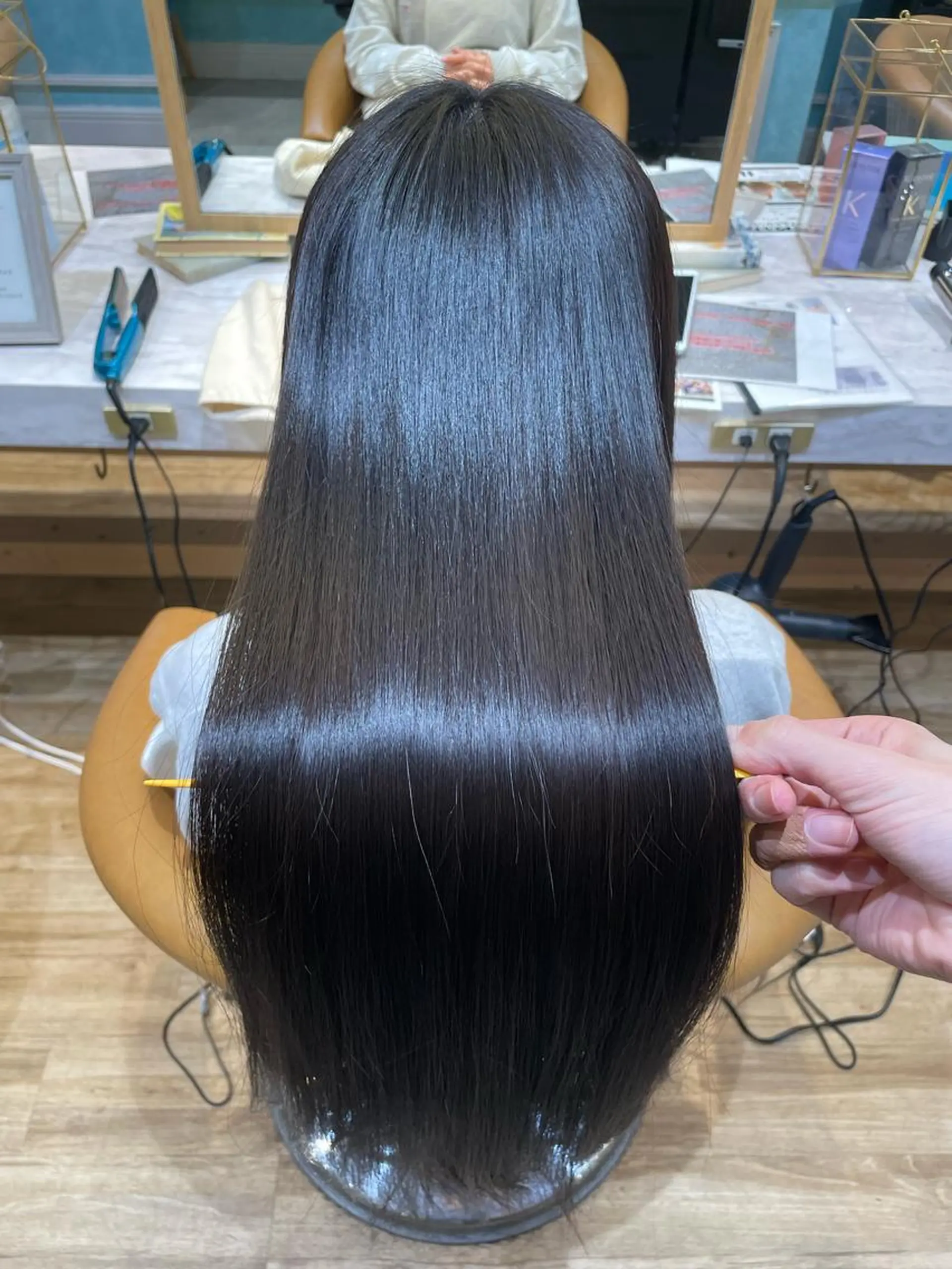 ロング カット トリートメント 縮毛矯正　髪質改善 韓国風レイヤー　吉田のヘアスタイル