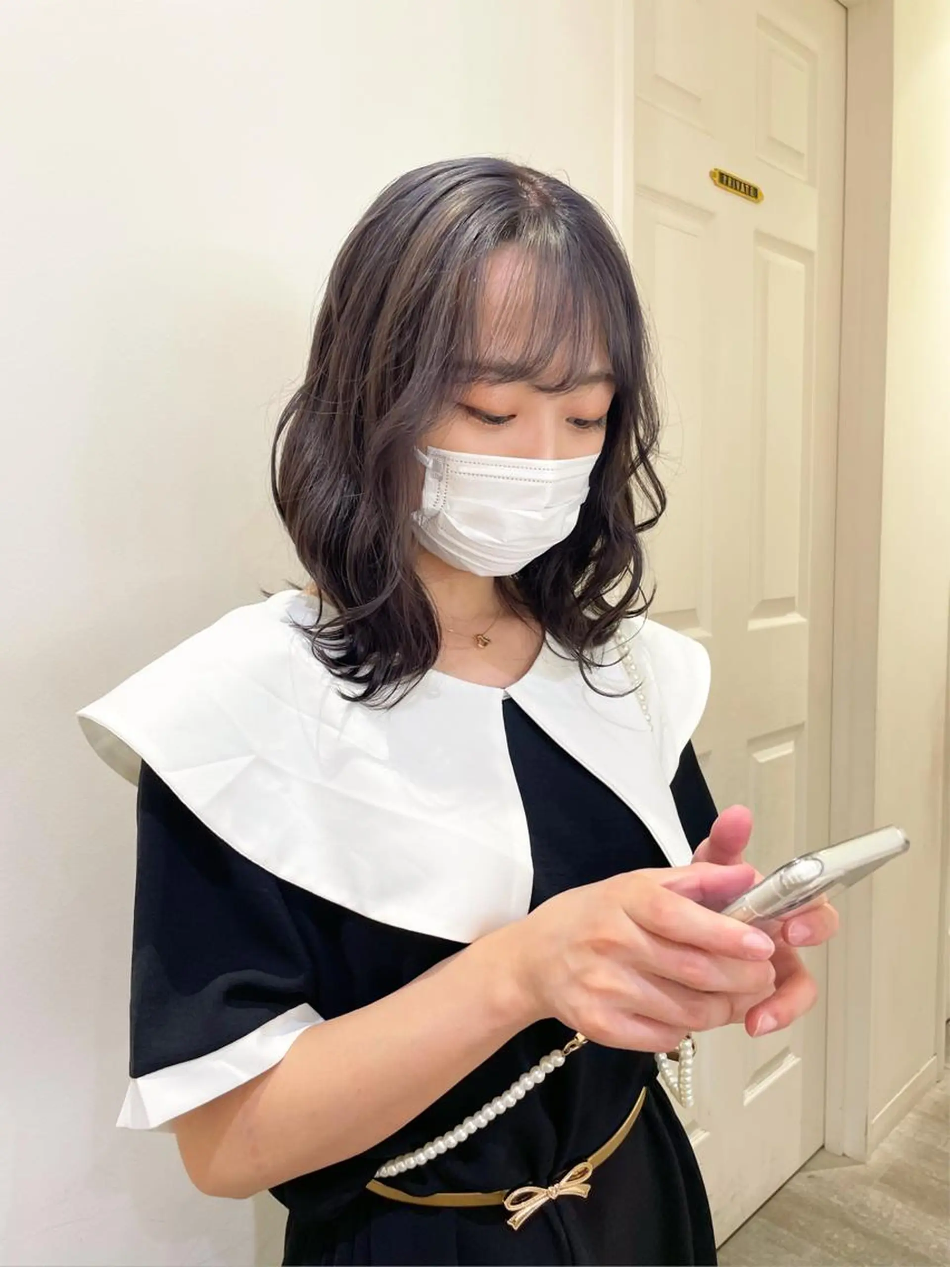 ミディアム カラー ヘアアレンジ 透明感カラー グレージュ パープルカラー エクステ/ハイトーン 🐏☁️miminaのヘアスタイル