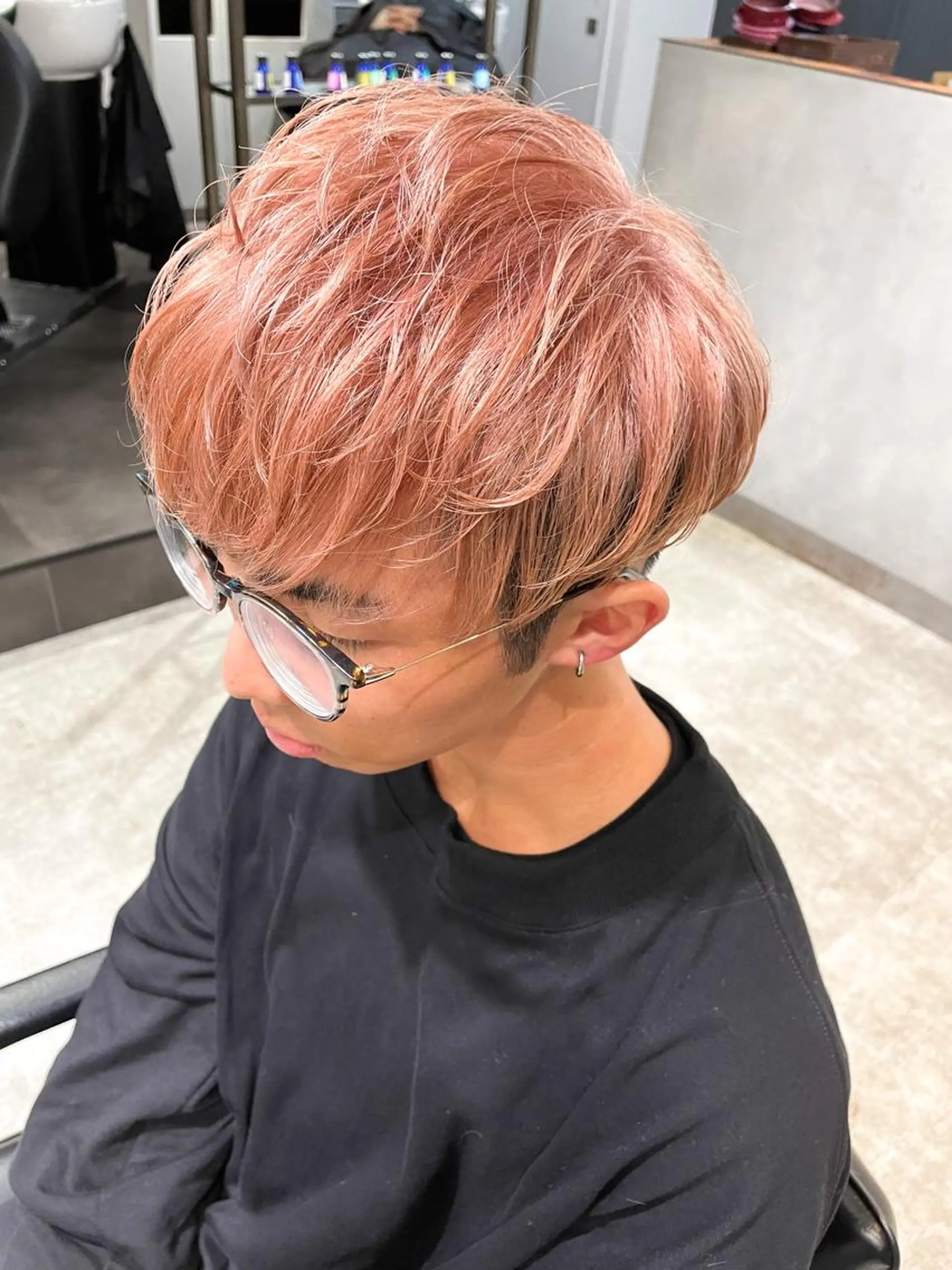 ショート メンズ マツエク・マツパ カラーマツエク カット ヘアカラー トリートメント #ブリーチカラー Akihoのヘアスタイル