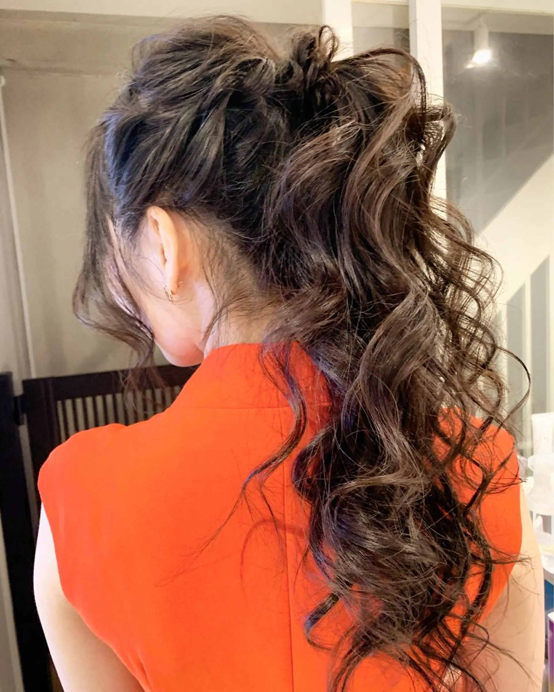 ロング ヘアアレンジ ポニーテール ヘアセット 🎨カラー満足度 500%💫ヅル💫のヘアスタイル