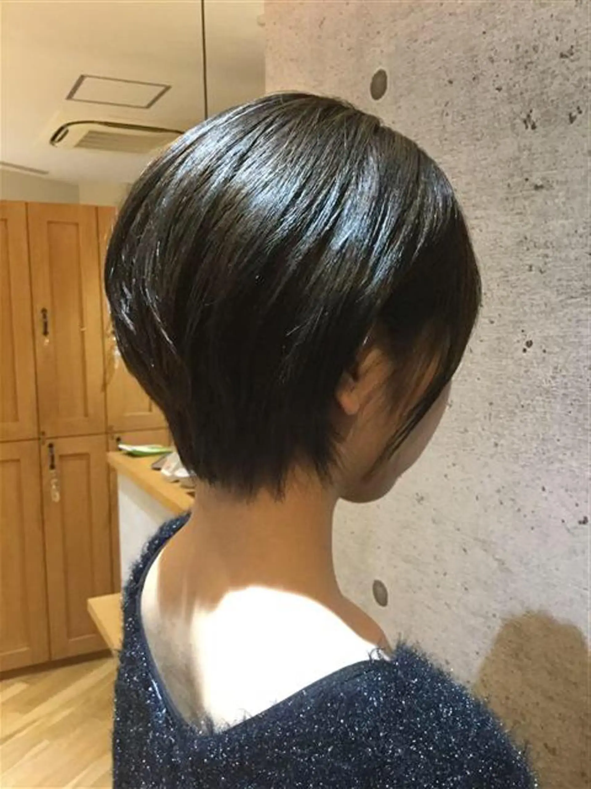 ショート カット 久保 敏之のヘアスタイル