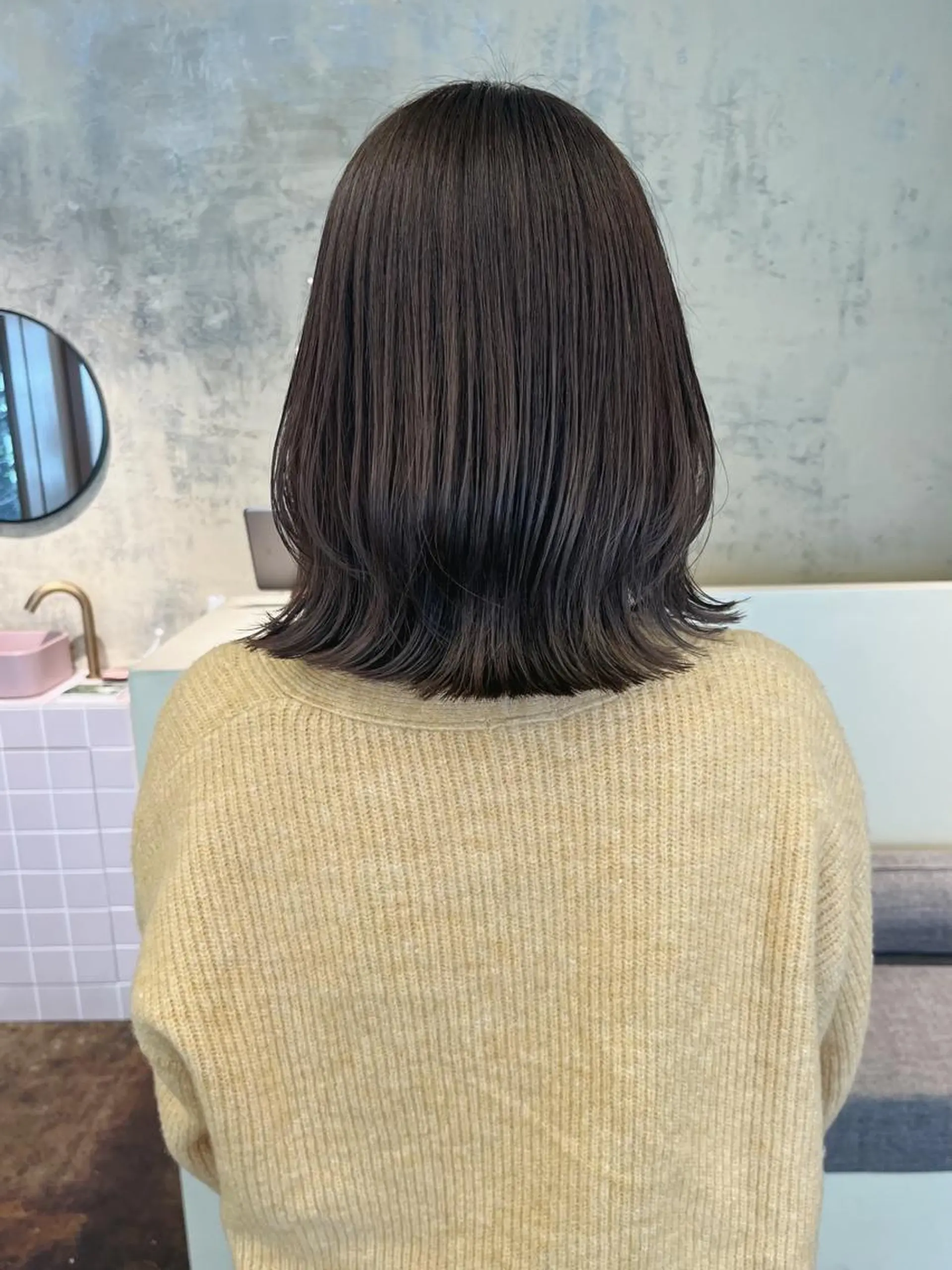 ミディアム カラー ベージュカラー オリーブベージュ ヘアカラー トリートメント 西山 紗耶香🪽 透明感カラー/ボブのヘアスタイル