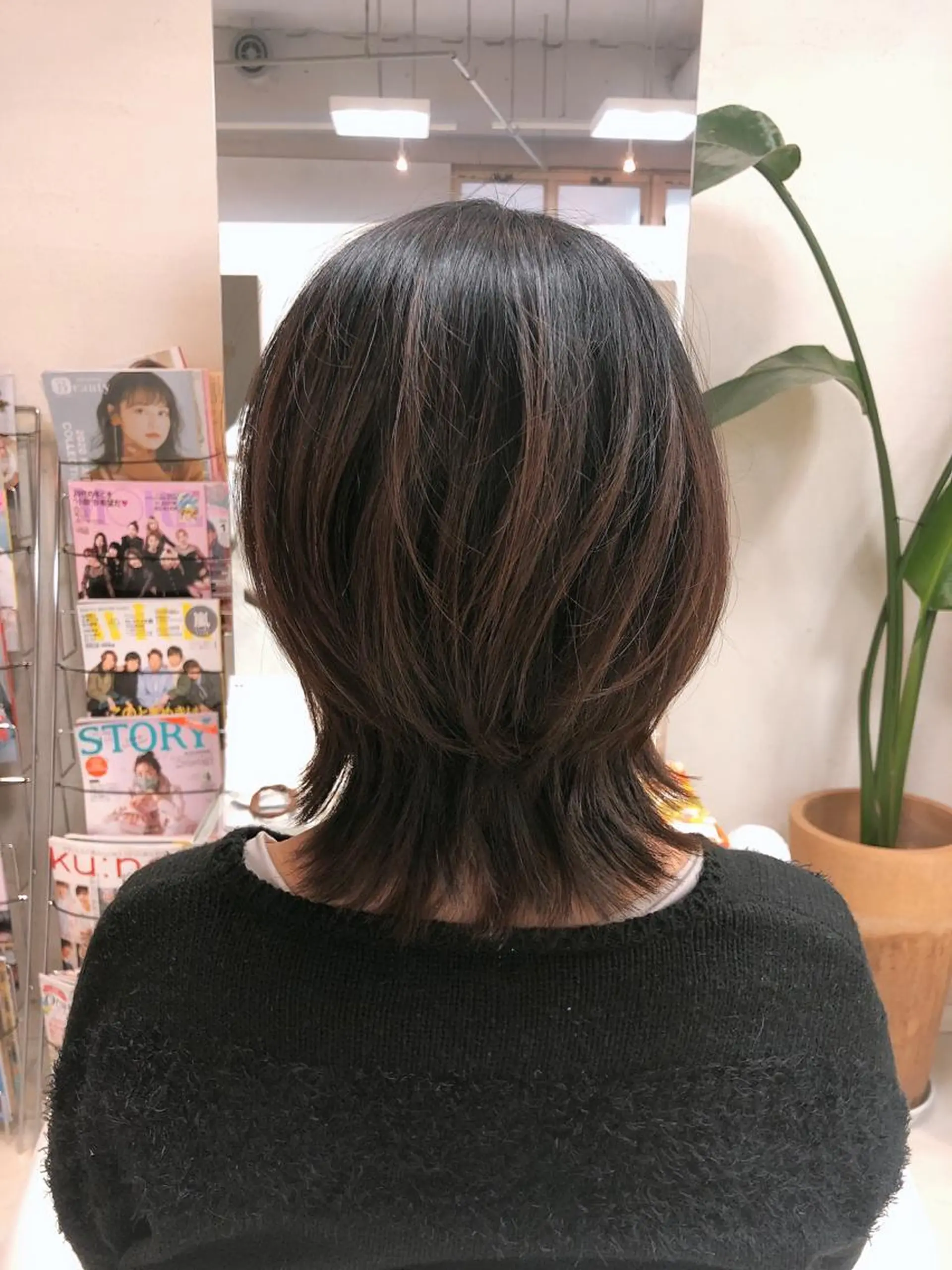 ショート ウルフカット カット ヘアカラー 阿部 美咲のヘアスタイル