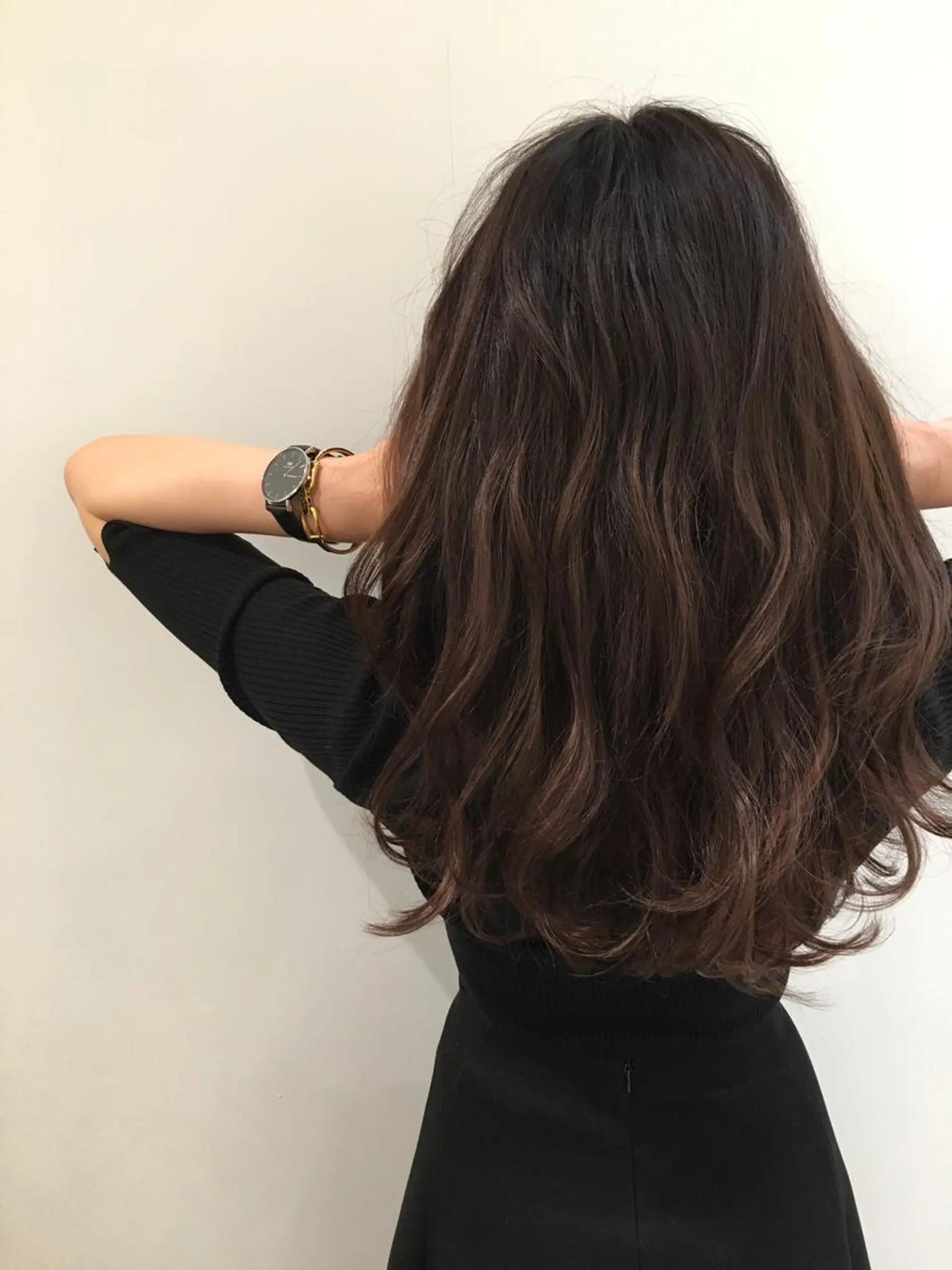セミロング カラー ベージュカラー フォギーベージュ ハイトーンブリーチ 土坂　由志【京都】のヘアスタイル