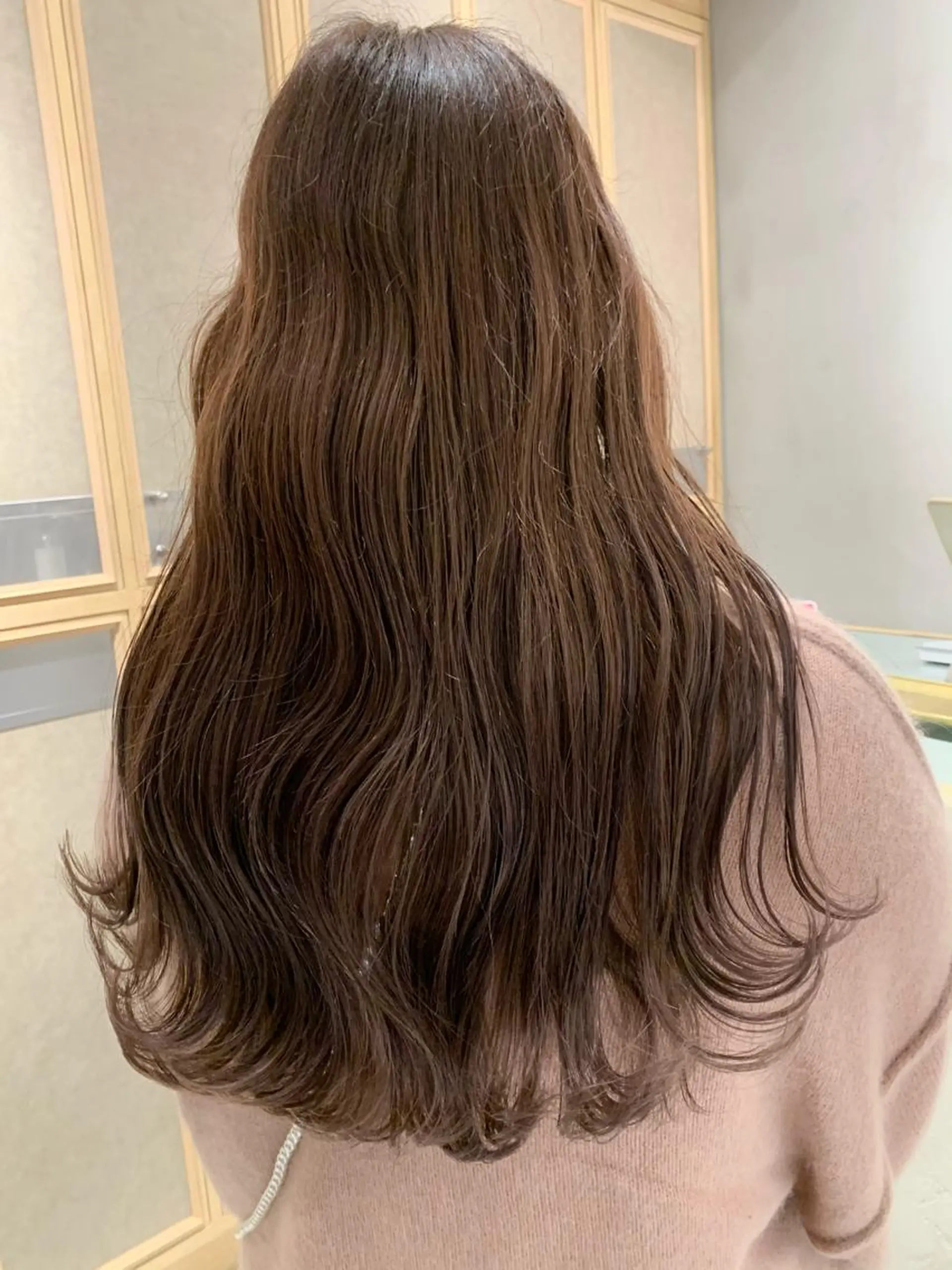 カラー ラベンダー/レイヤー スタイル🤎mamiのヘアスタイル