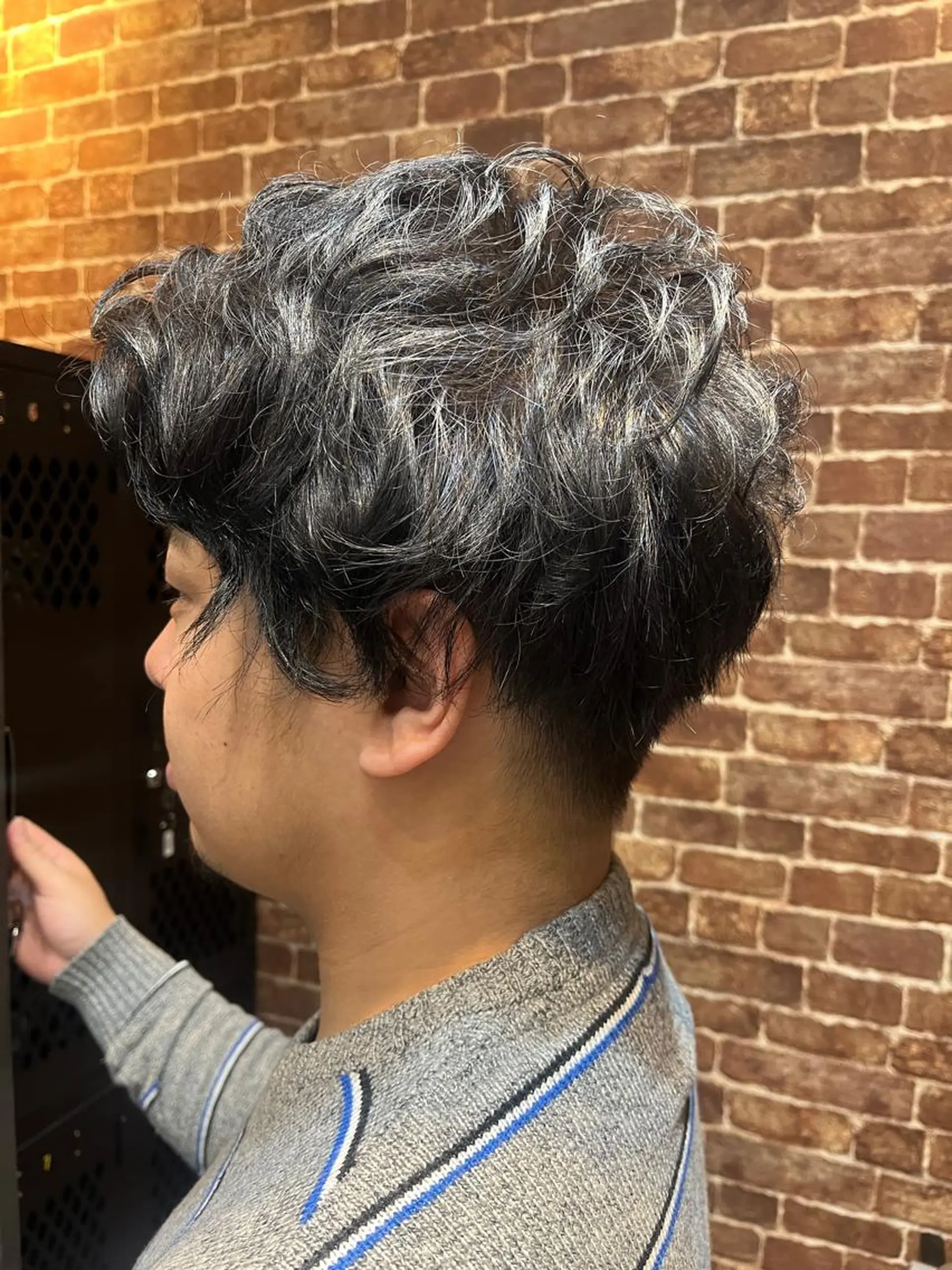 ショート カラー パーマ ヘアアレンジ メンズ キッズ ネイル マツエク・マツパ アイブロウ メンズブリーチ メンズハイライト メンズインナーカラー メンズ韓国風 ブリーチ 久木原 ゆりのヘアスタイル