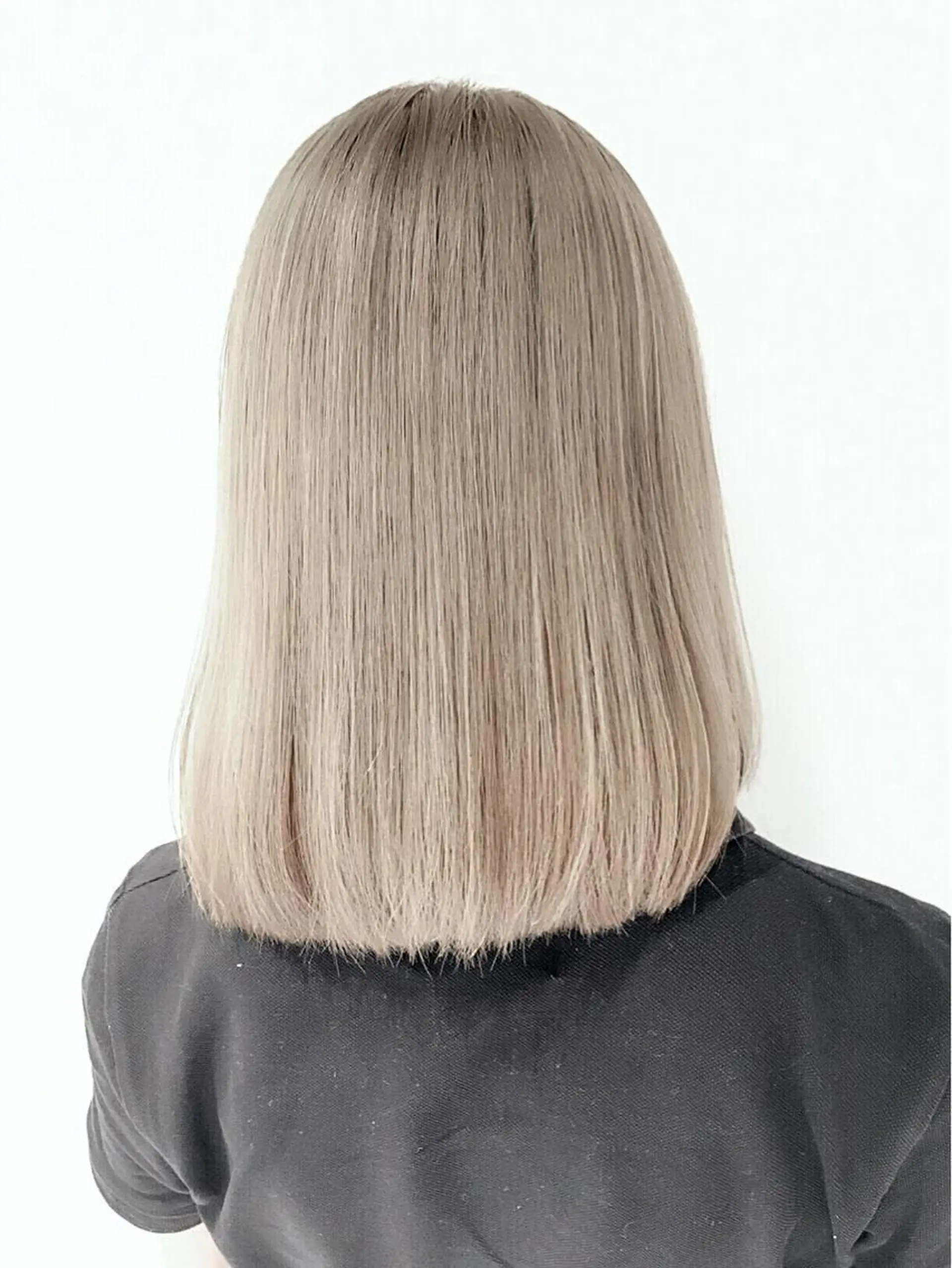 ミディアム ボブ 外国人風カラー 似合わせカット 小顔カット ヘアカラー トリートメント 竹内ケンゴ🇰🇷 EIGHT藤沢のヘアスタイル