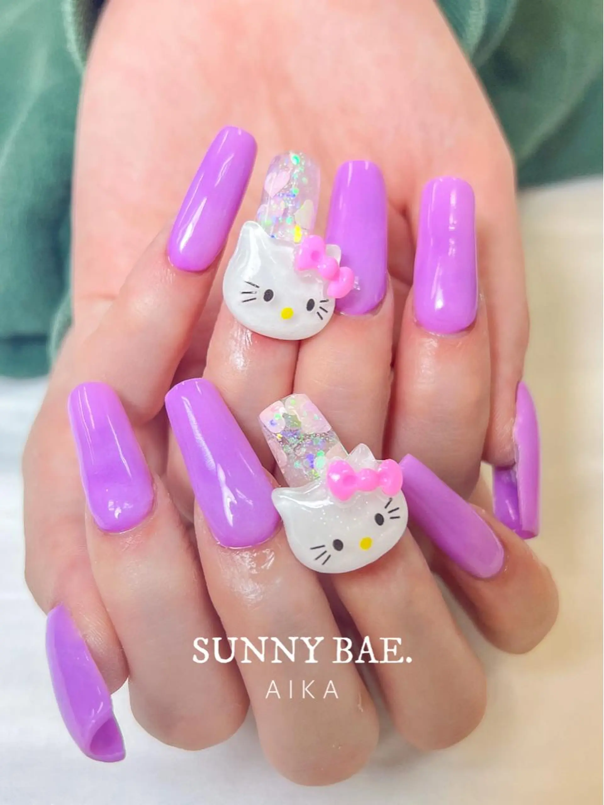 ロング ネイル ロング アートネイル キラキラネイル ロングネイル スカルプネイル Made By AIKAのネイルデザイン