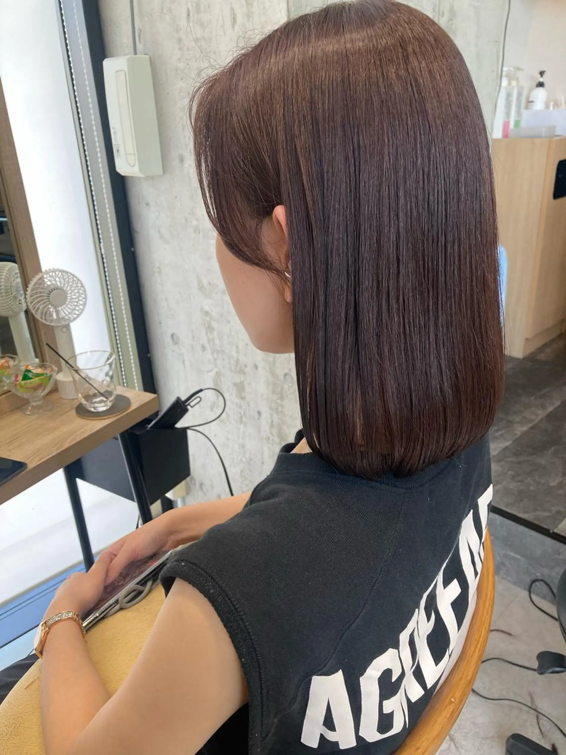 ミディアム ✨色持ちの良い艶 カラー✨蟹江真世のヘアスタイル