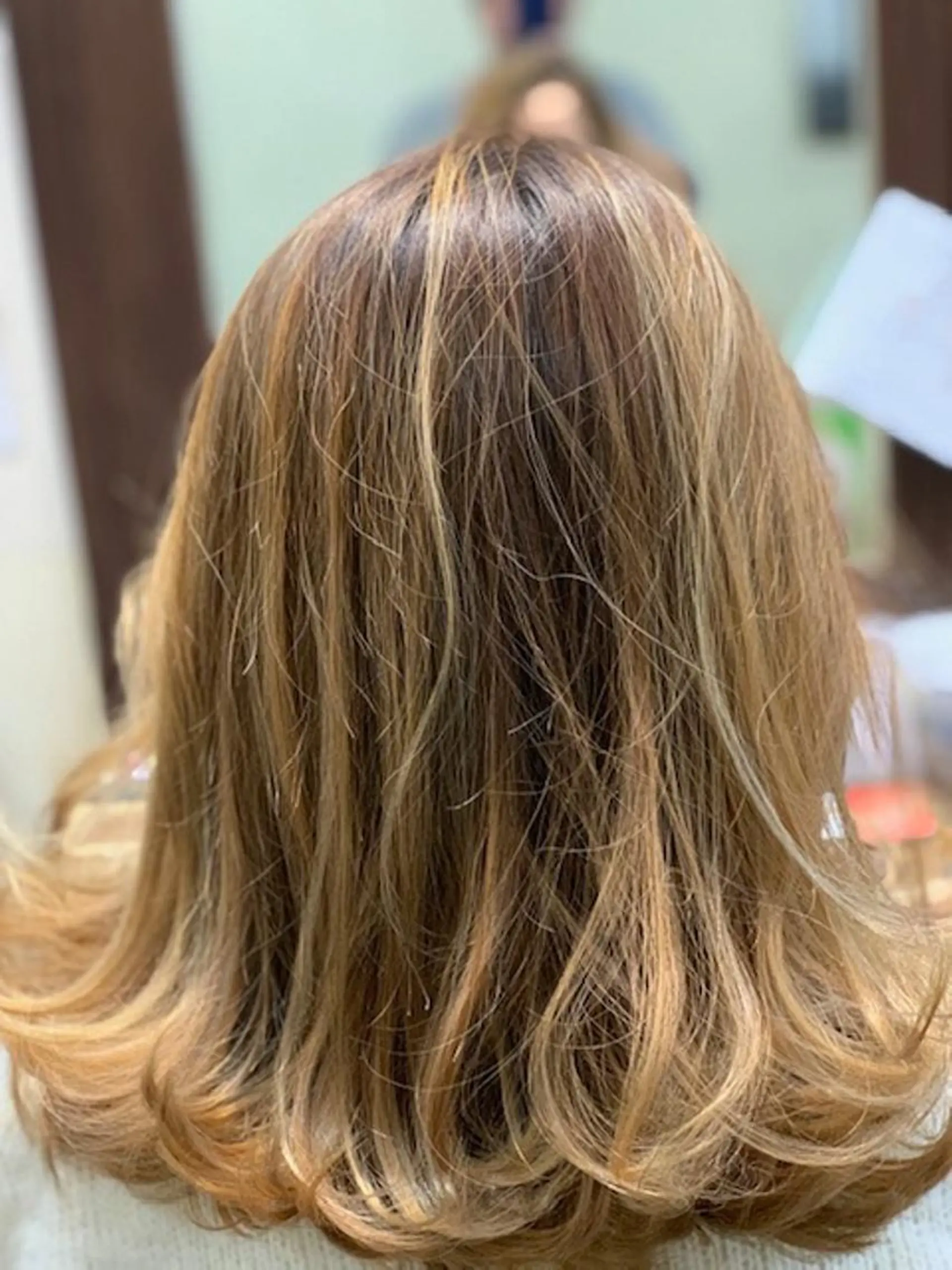 ミディアム 木村 瞬のヘアスタイル