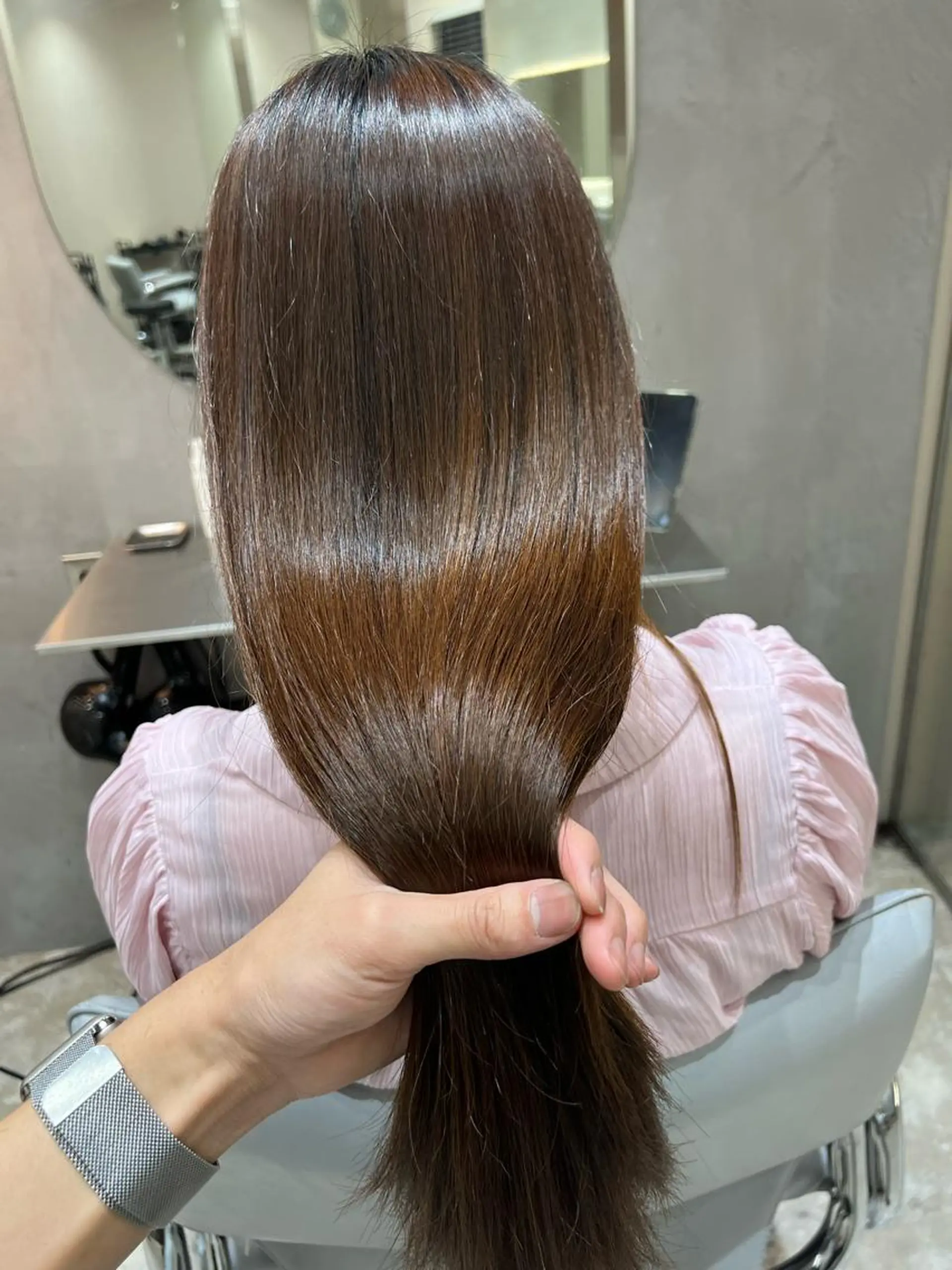 ロング ハイライト 髪質改善 レイヤーカット トリートメント トリートメント 艶カラー💎 髪質改善🎈アトワのヘアスタイル