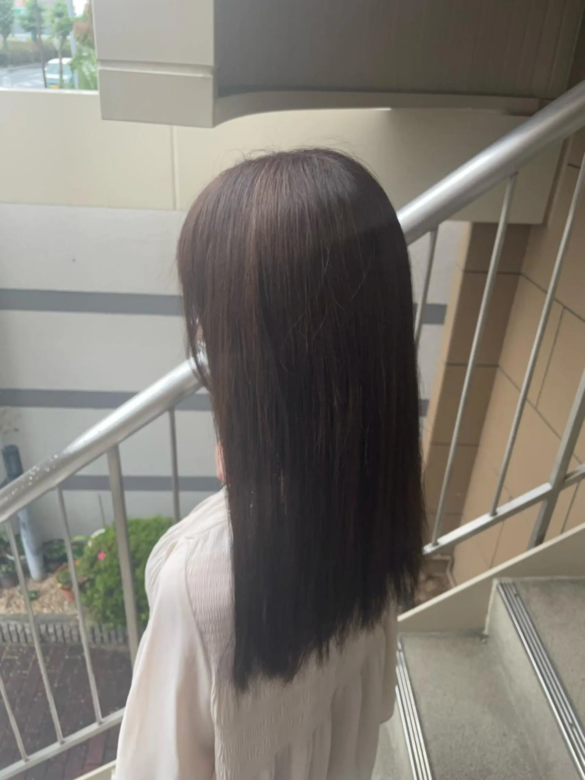 ロング カラー 吉川 莉央のヘアスタイル