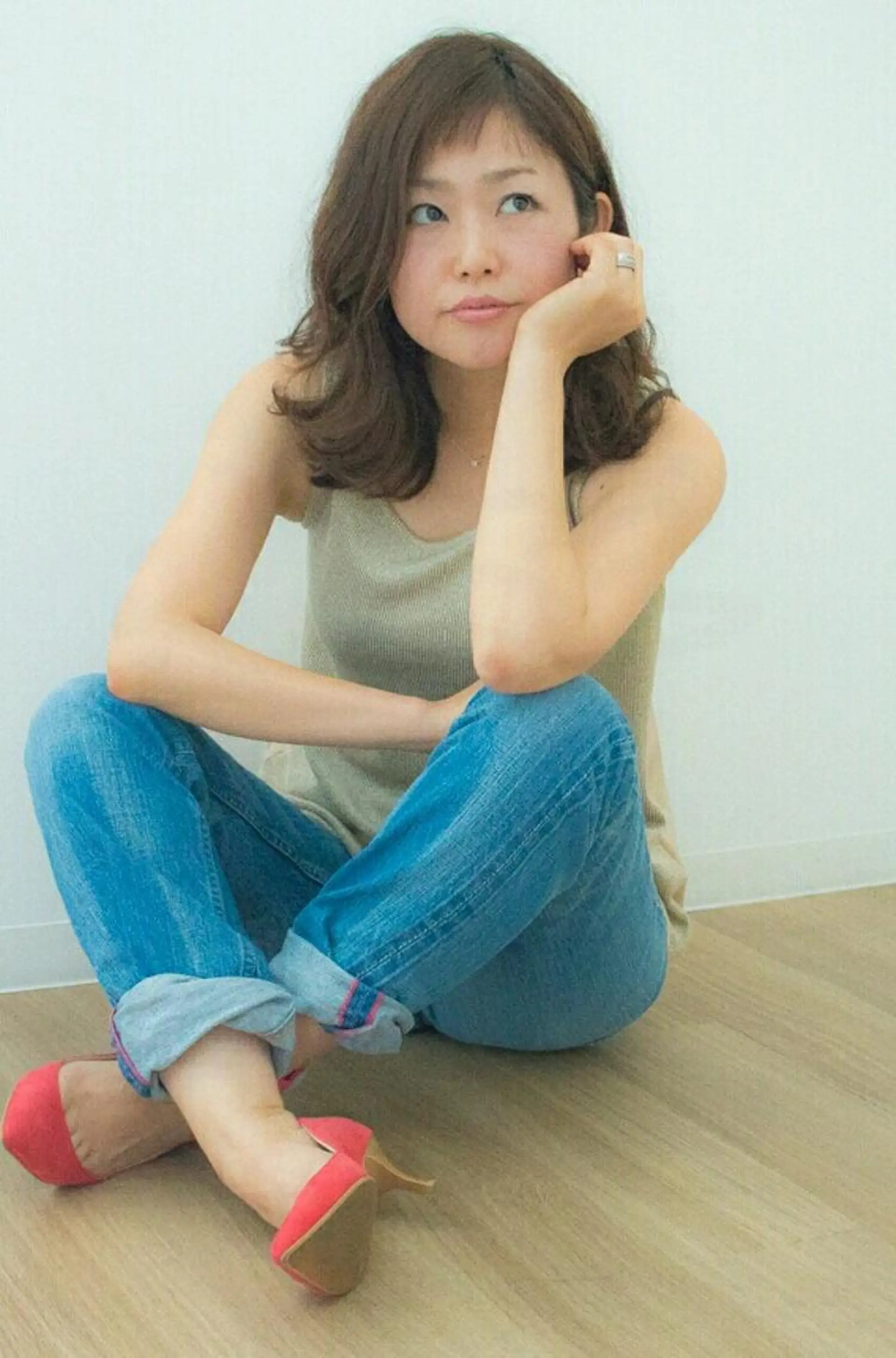 ミディアム カラー しらはま ようこのヘアスタイル