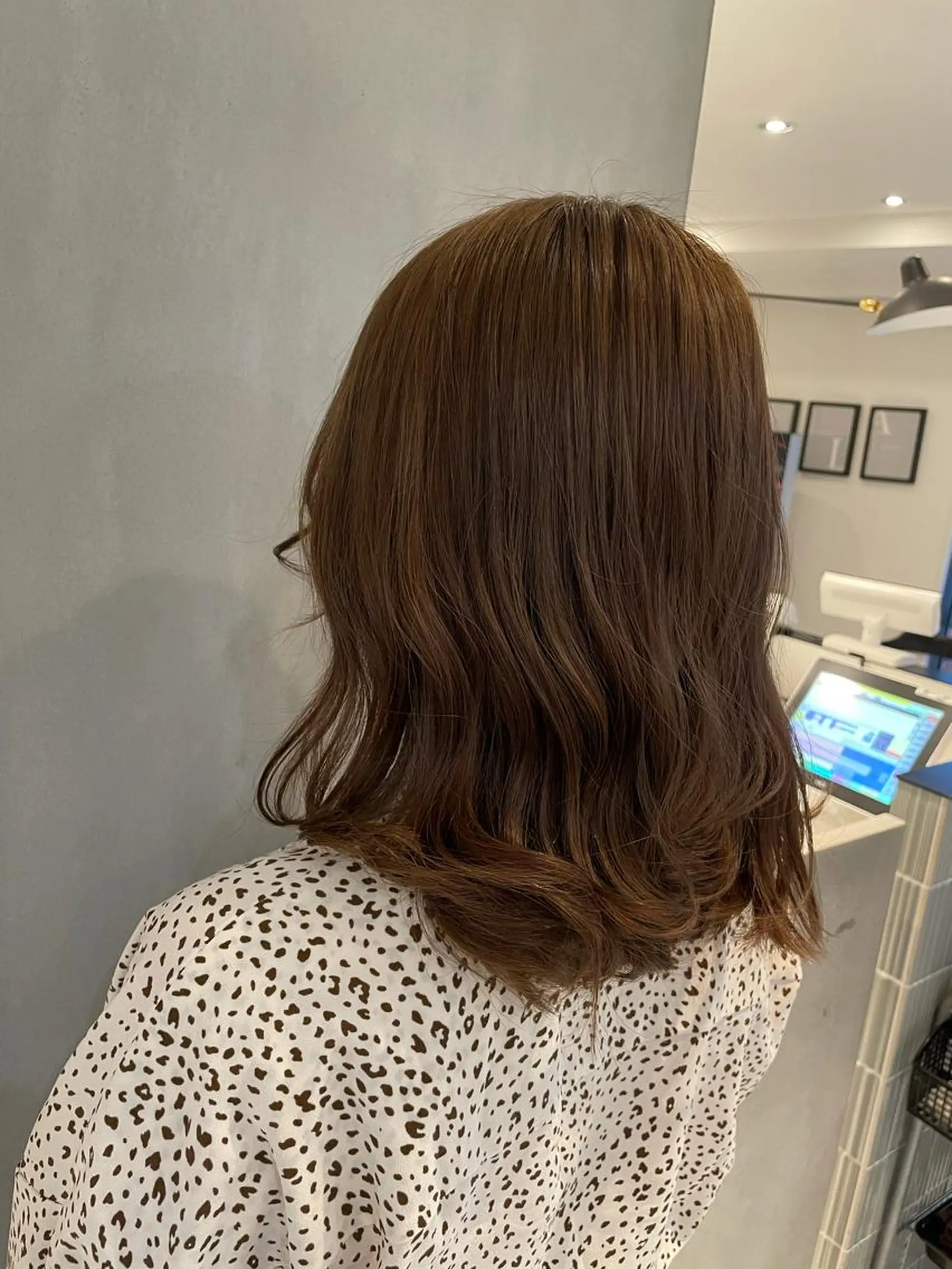 ミディアム 複雑履歴に対応ブリー チ無しダブルカラーのヘアスタイル