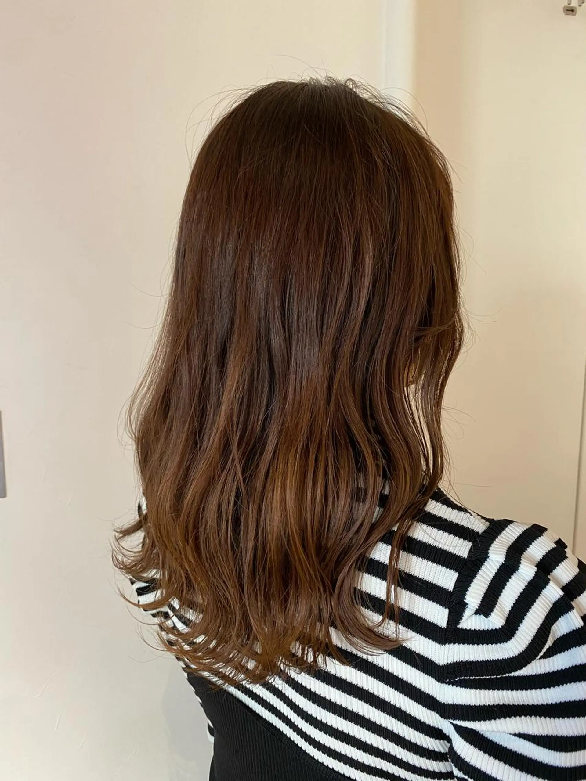 セミロング emi natukiのヘアスタイル