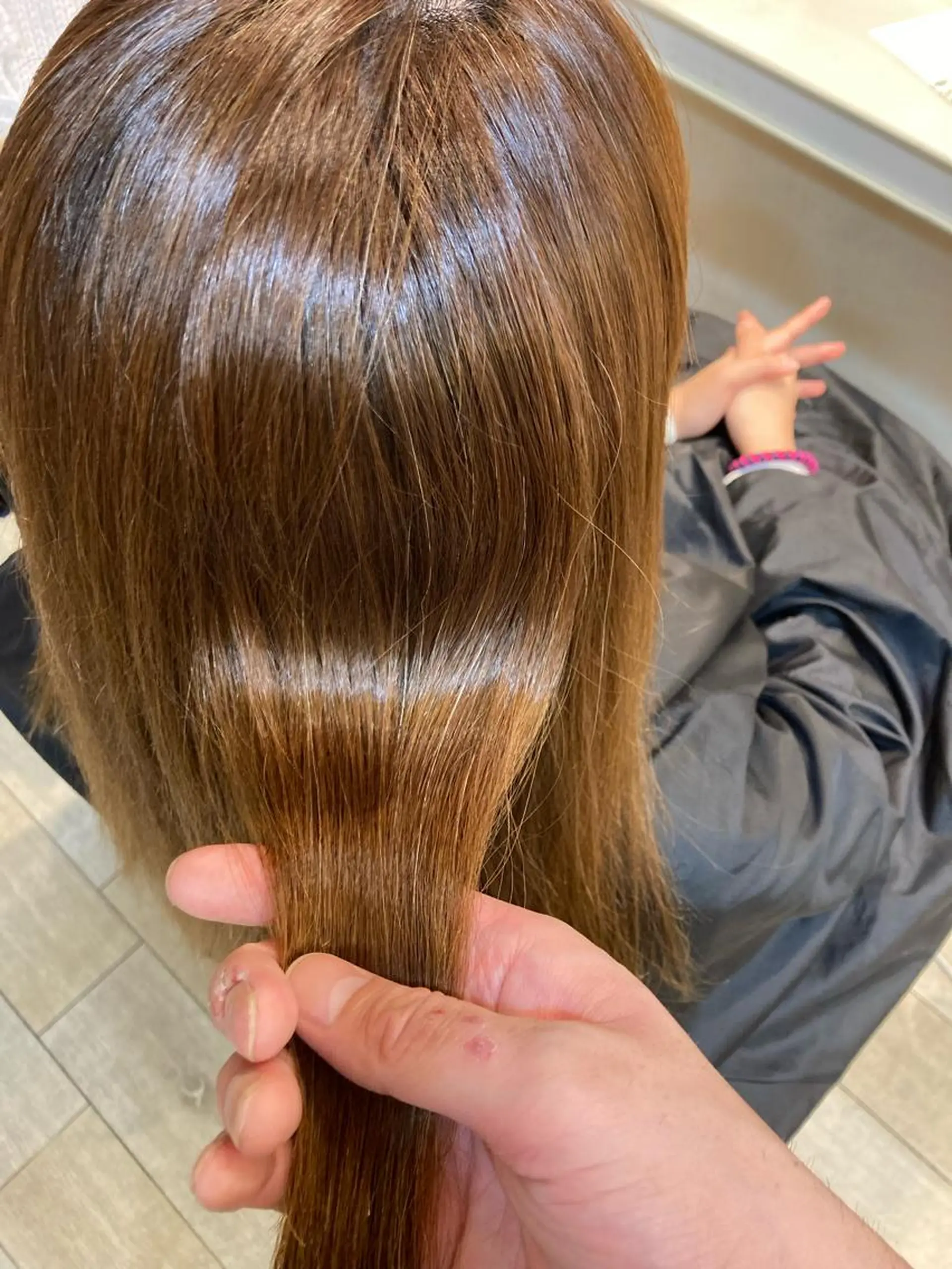 ロング パーマ 似合わせカット ストレートパーマ ヘアカラー トリートメント waRin syamp&headのヘアスタイル
