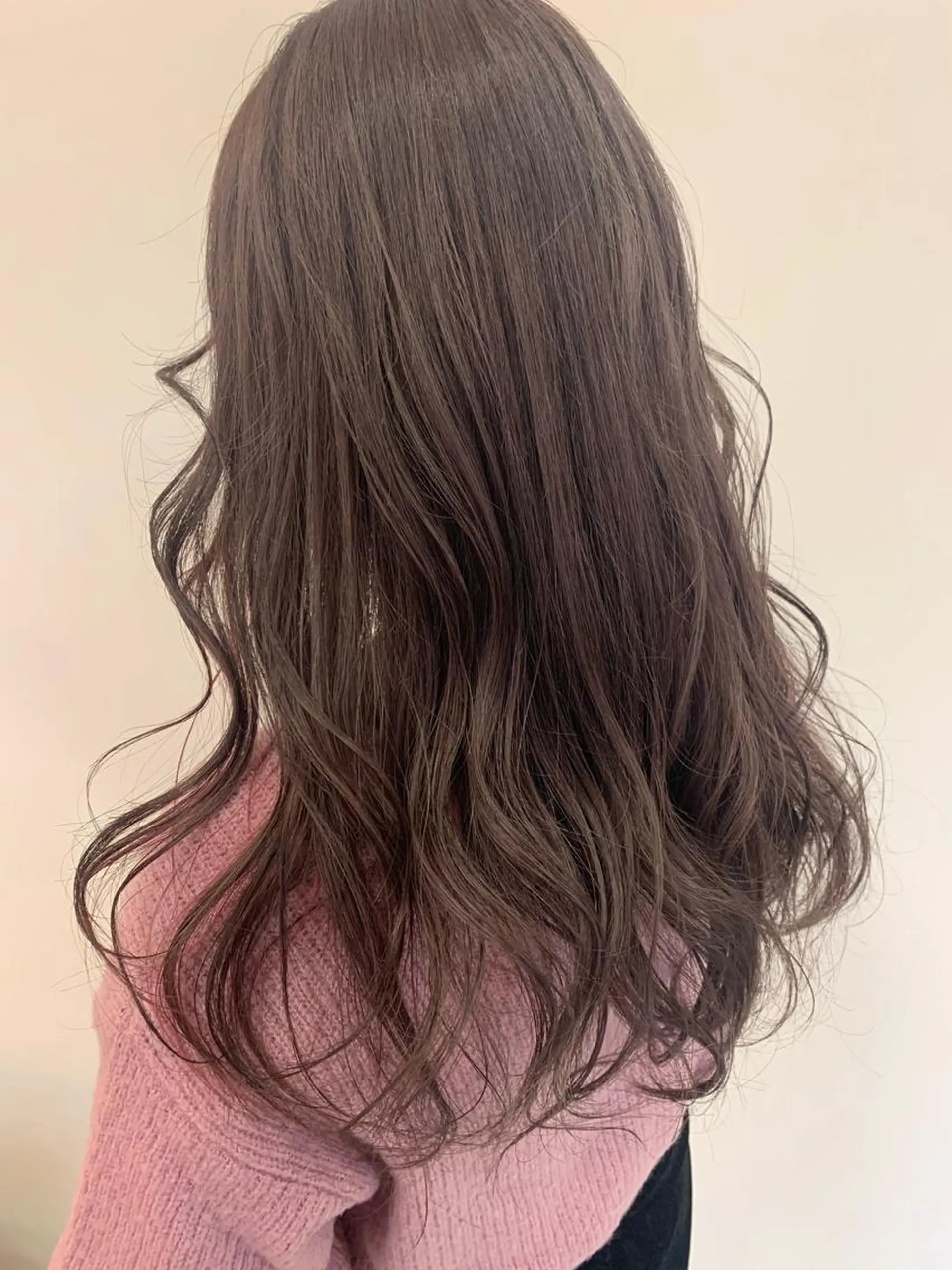 ロング カラー ヘアアレンジ ヘアカラー トリートメント 馴染ませNo.1🧃 エクステ・アレンジのヘアスタイル