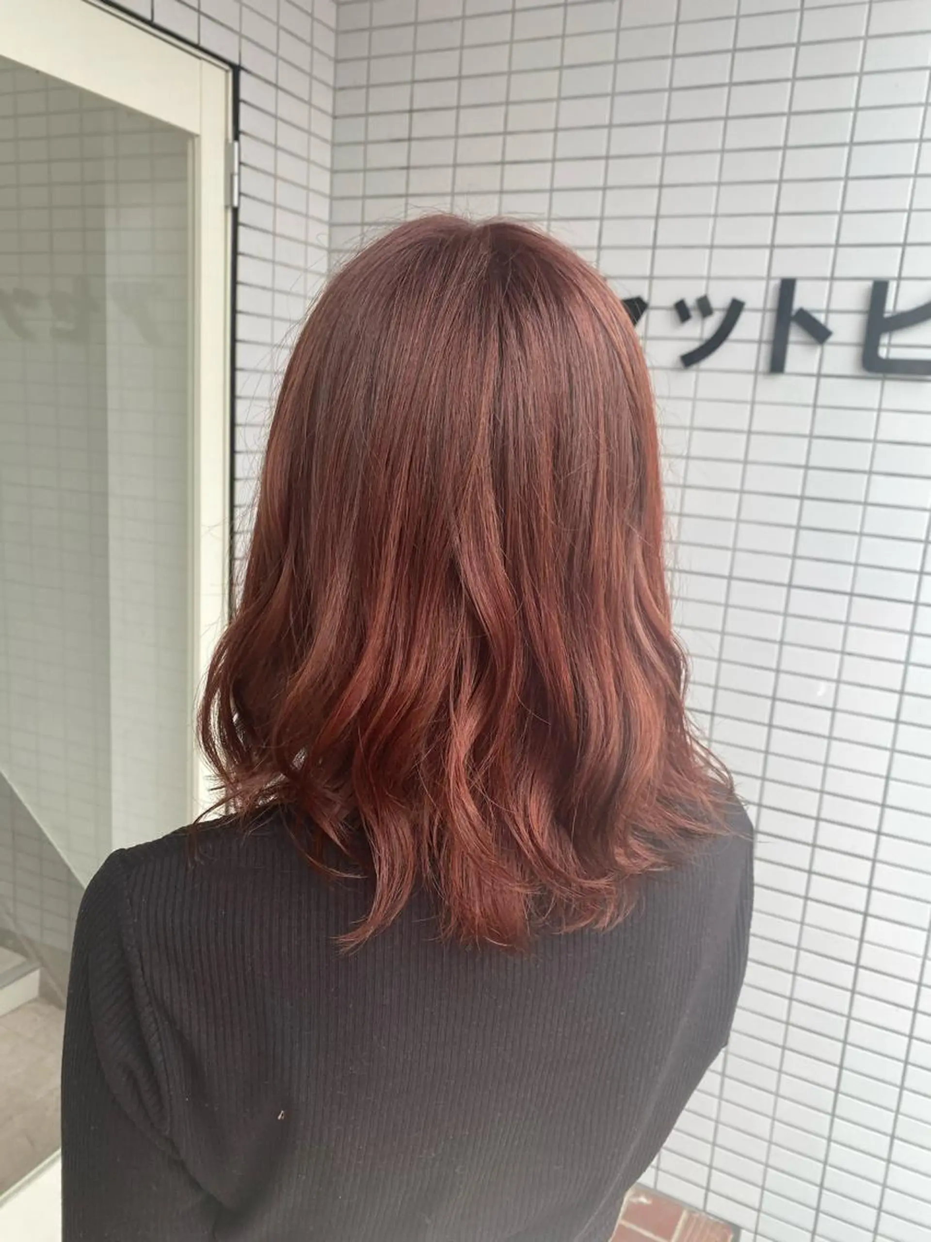 セミロング カラー ブリーチ ブリーチなしカラー ピンクカラー カット ヘアカラー トリートメント KAITOH ATSUSHIのヘアスタイル