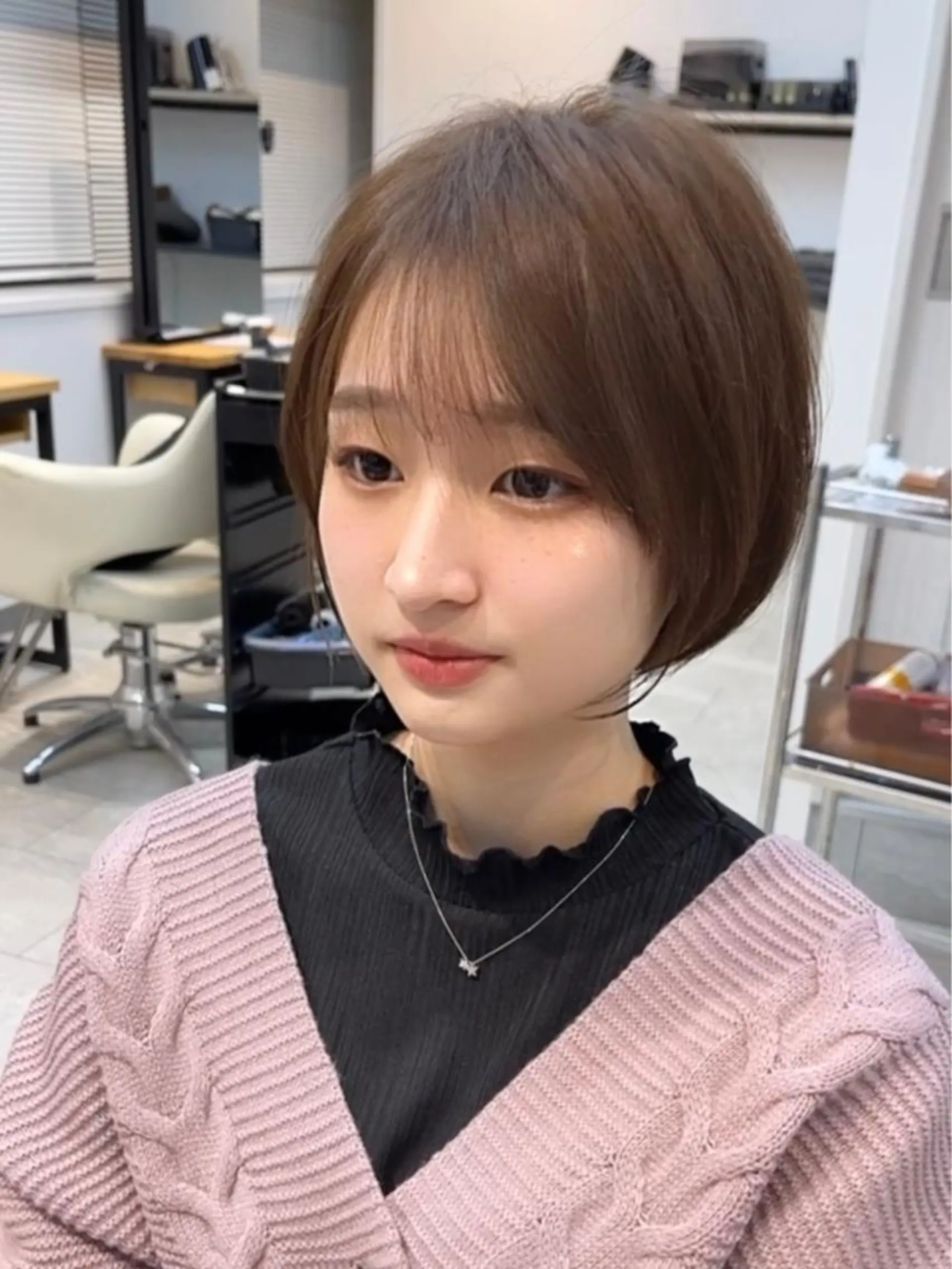 ショート 韓国風レイヤー ショート/犬塚 優介のヘアスタイル