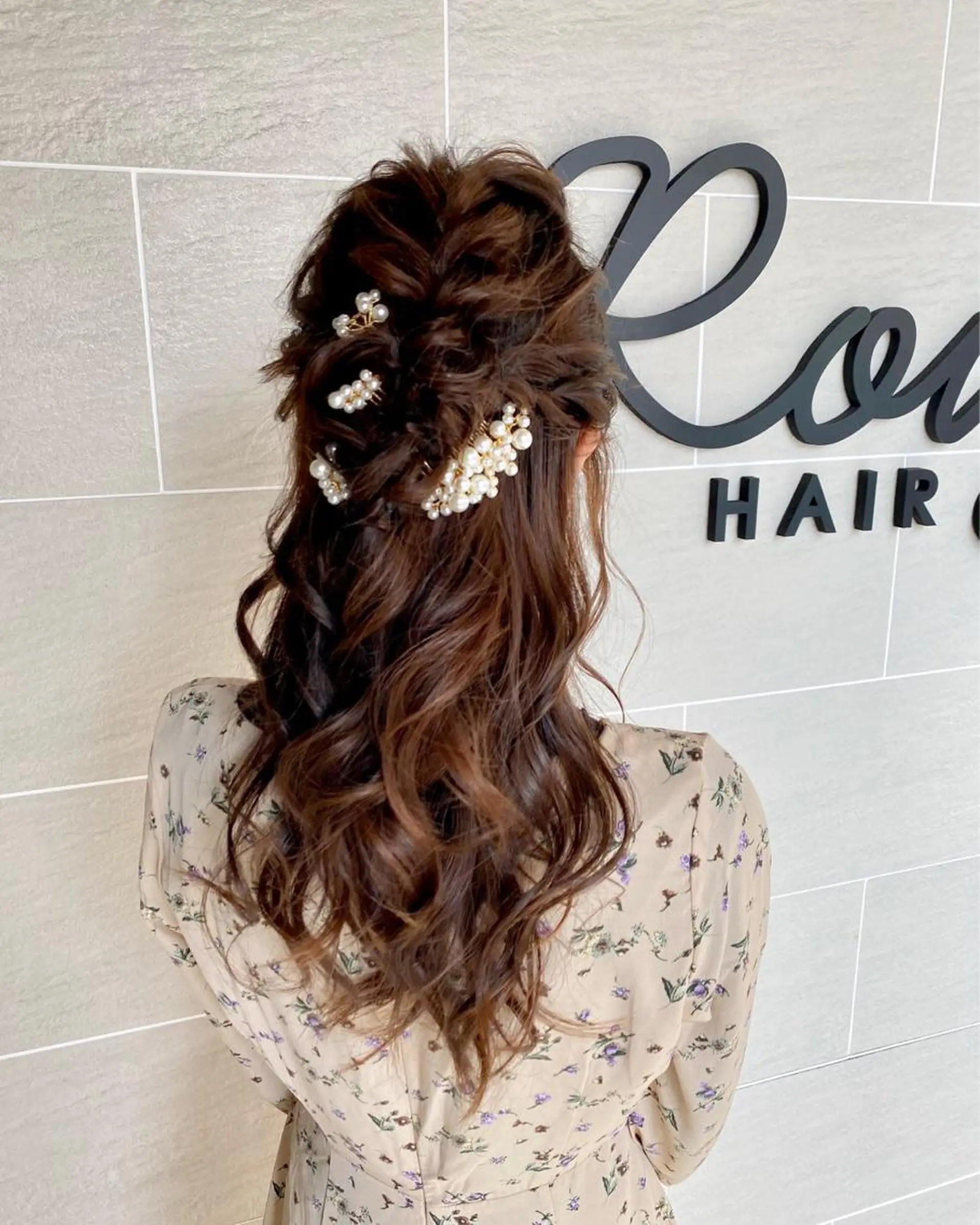 ロング カラー パーマ ヘアアレンジ ヘアセット roijir ロイジーのヘアスタイル