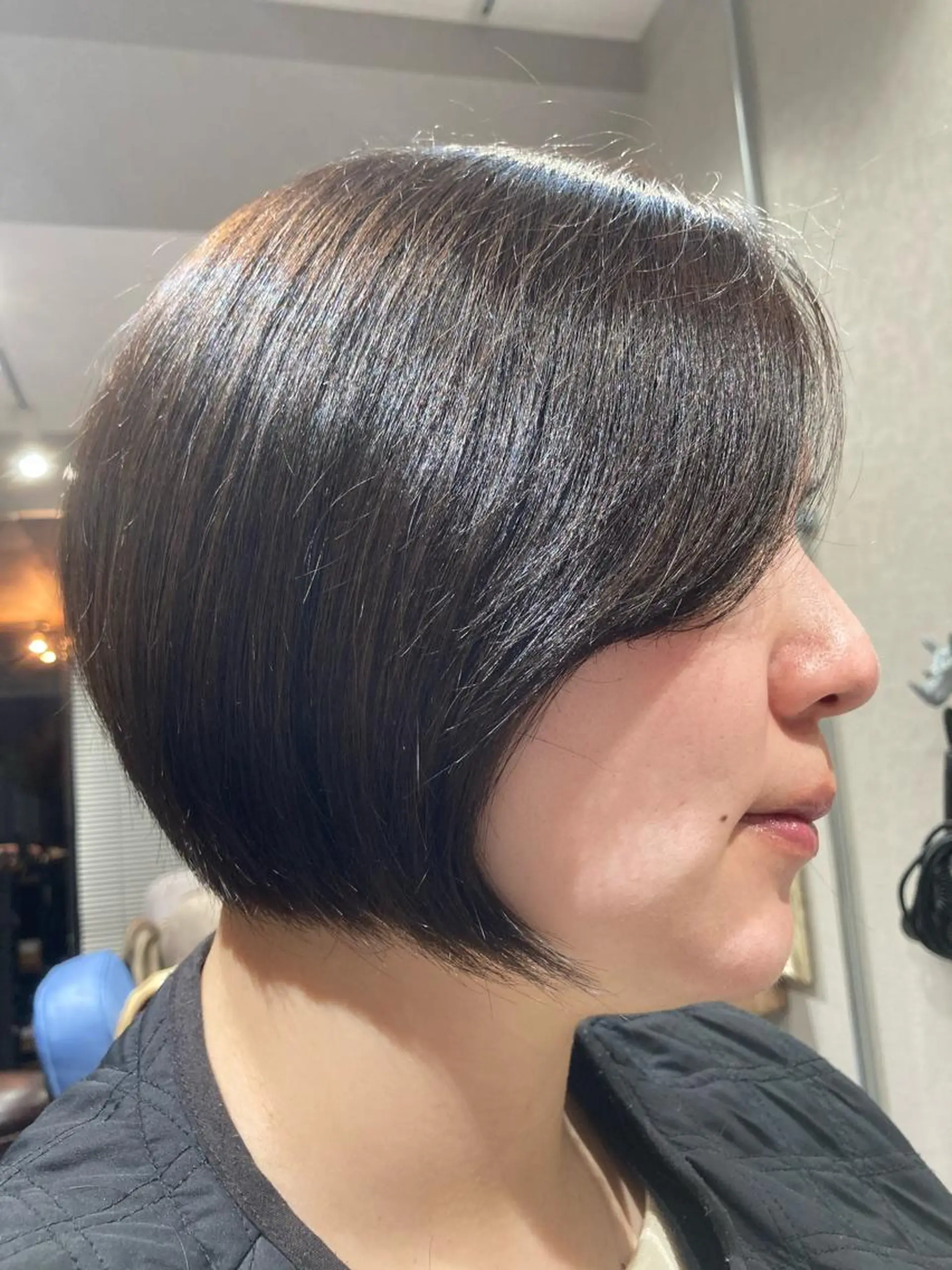 ショート カラー 浅野 順一のヘアスタイル