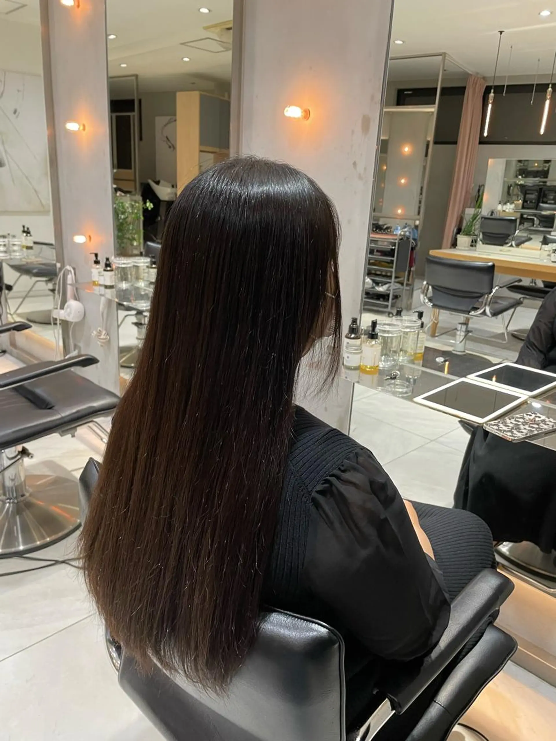 ロング パーマ ヘアアレンジ 縮毛矯正 ヘッドスパ ヘアセット 艶髪/レイヤーカット 🐣misakiのヘアスタイル