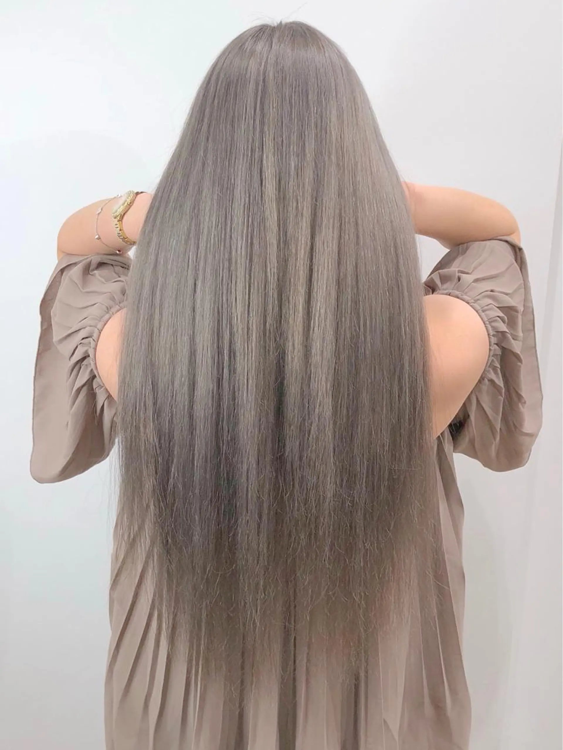 ロング カラー 🌙HIZUKI🌙 ハイトーン 艶髪のヘアスタイル