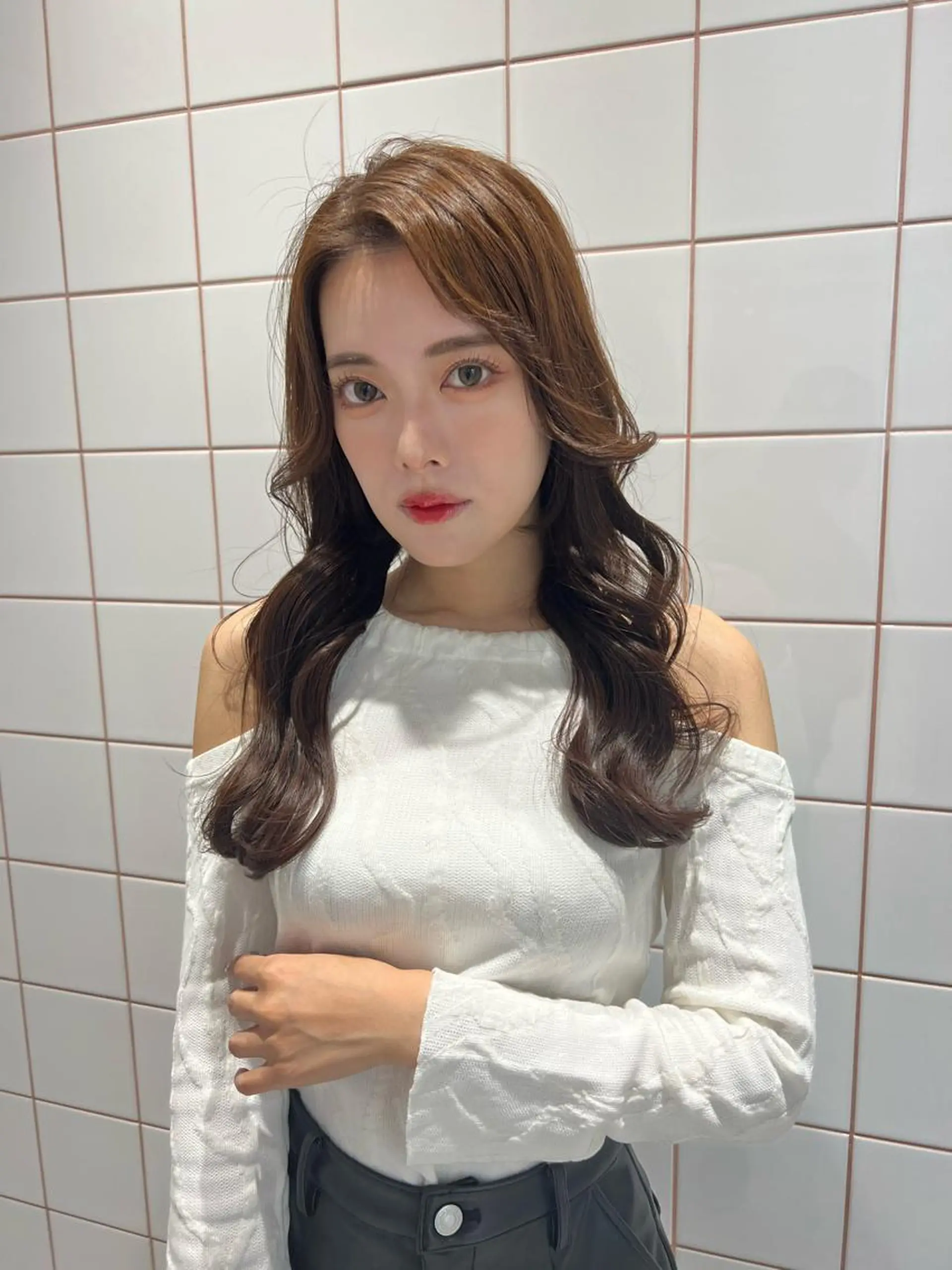 ロング カラー インナーカラー 顔周りカット 韓国風ヘア レイヤーカット カット ヘアカラー トリートメント 🍀小川大輔🍀 ボブ/ブリーチ🥇のヘアスタイル