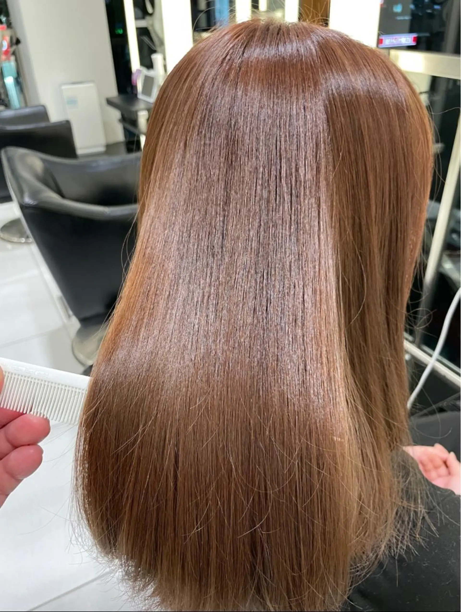 ロング 三浦 柚香のヘアスタイル