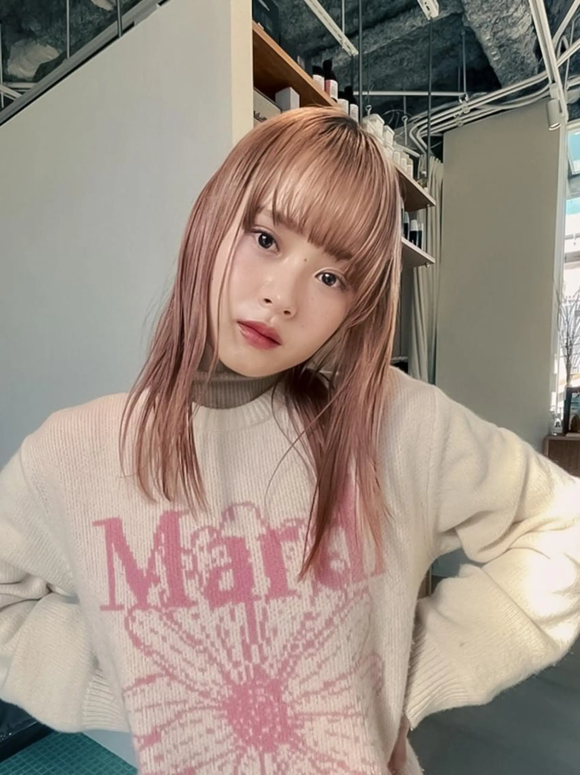 ミディアム yelm (official)のヘアスタイル