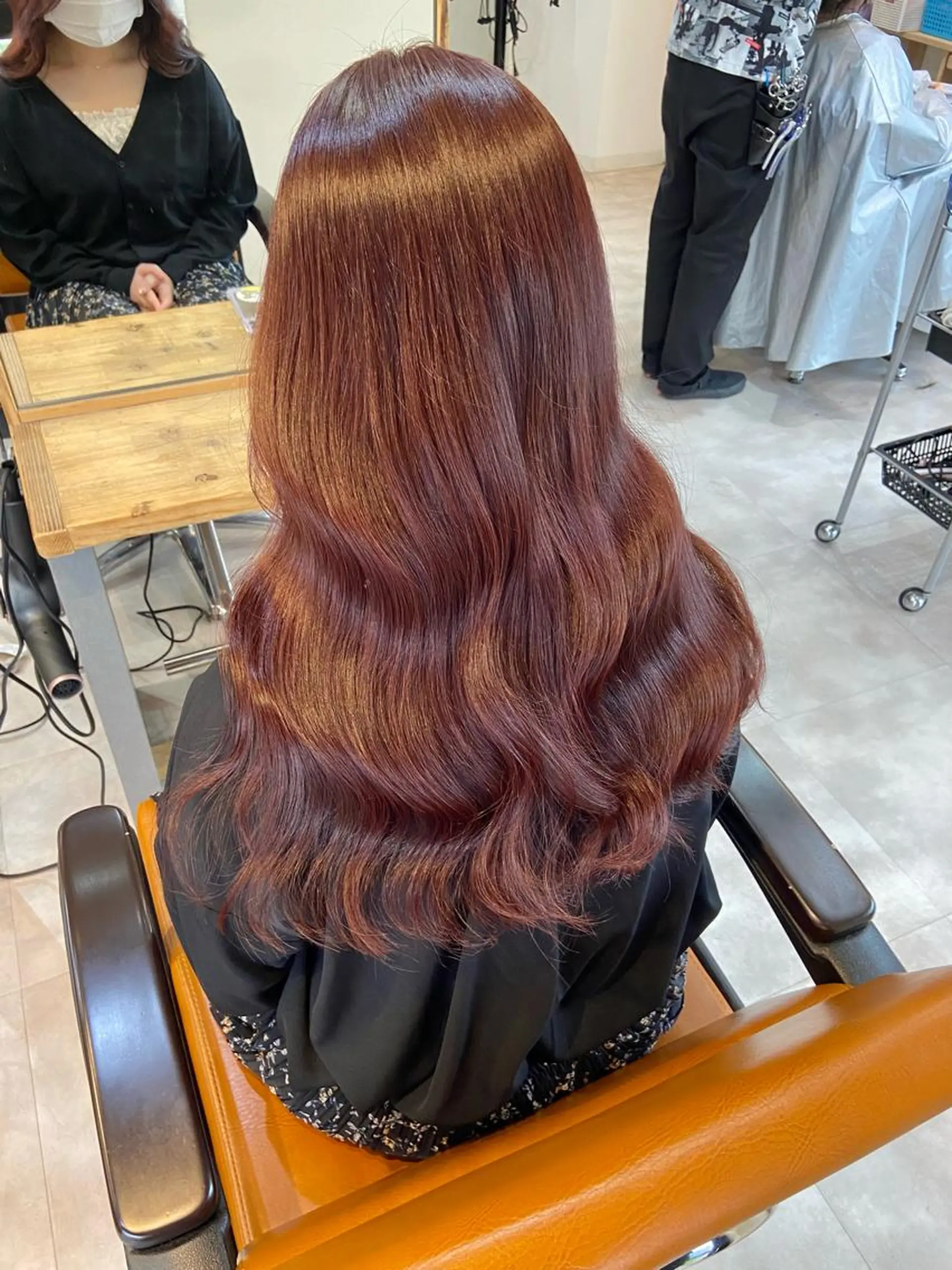 ロング カラー ブリーチ ブリーチなしカラー 吉田 幸斗のヘアスタイル
