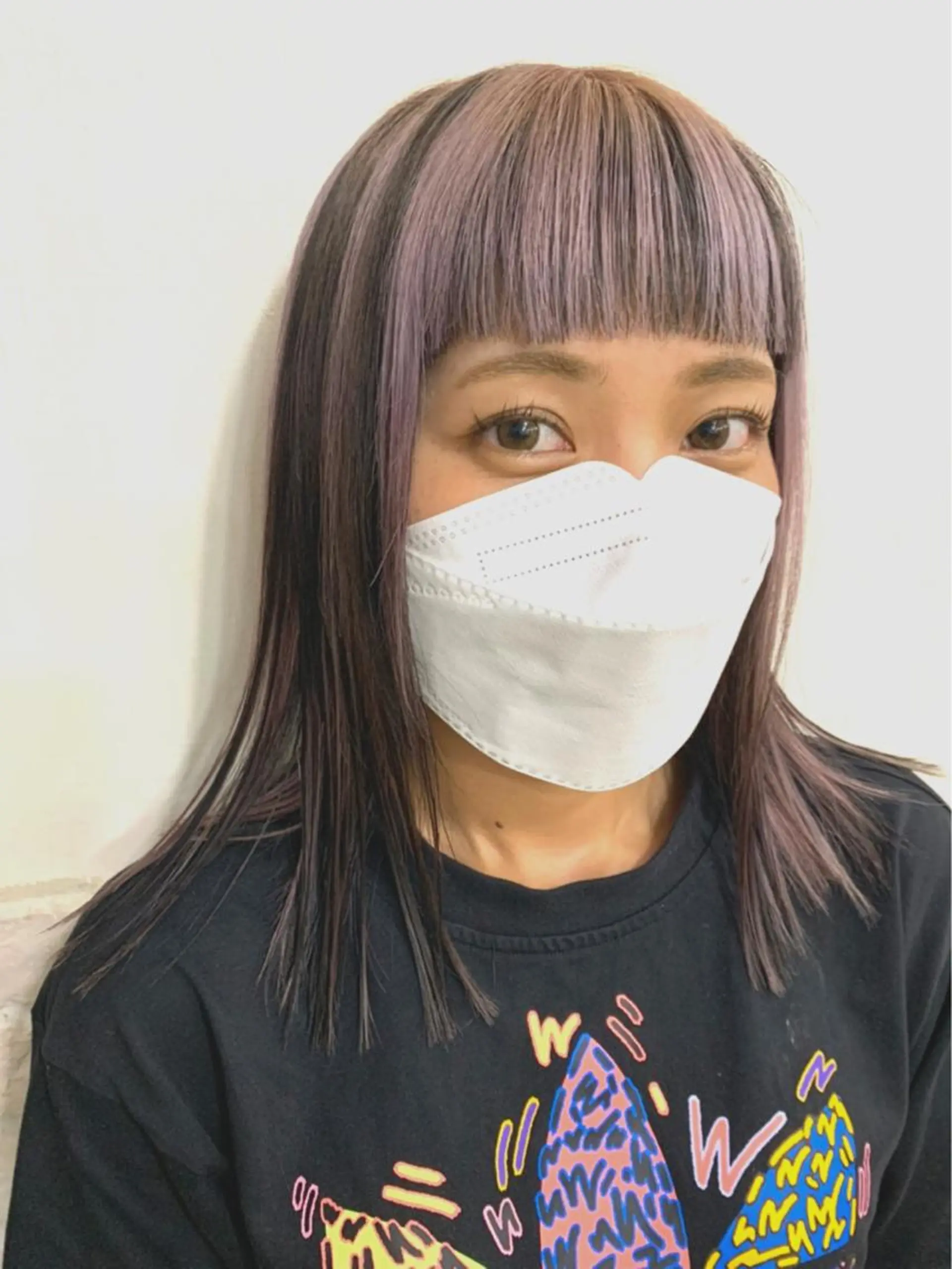 セミロング カラー ヘアアレンジ 黒髪 ブリーチ ピンクカラー きむえり/髪質改善 /うねり広がり改善のヘアスタイル