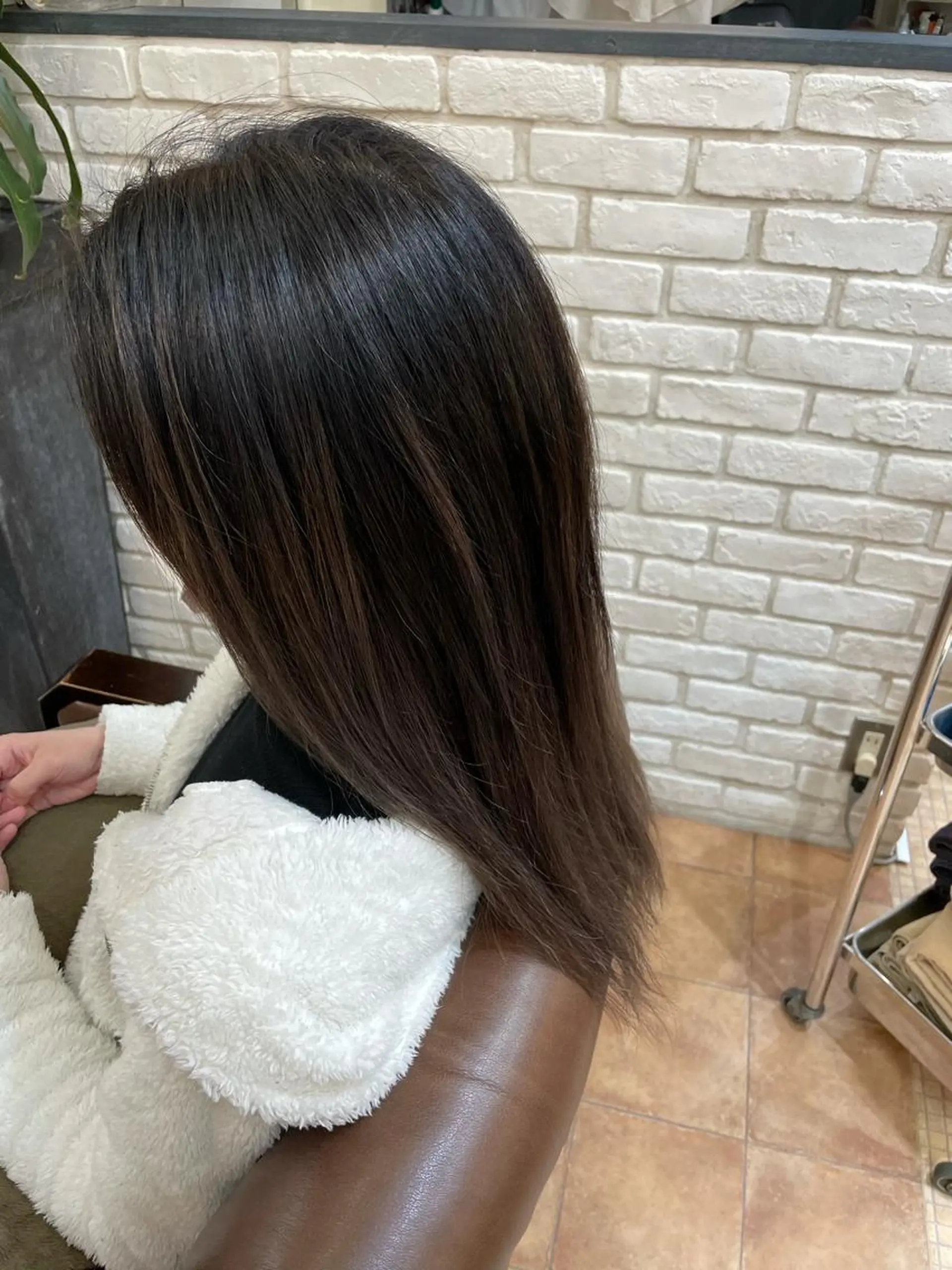 ロング カラー バレイヤージュ レイヤーカット ビランチェ ホンダのヘアスタイル