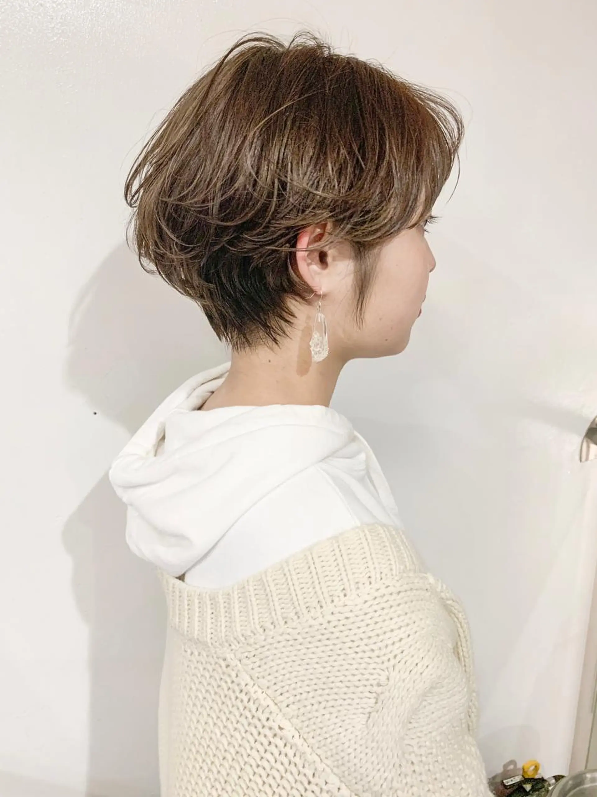 ショート カラー パーマ 切りっぱなしボブ 前下がりボブ ショートボブ ハンサムショート ブルーカラー カット ヘアカラー パーマ トリートメント ショート/レイヤー なら石井知希のヘアスタイル