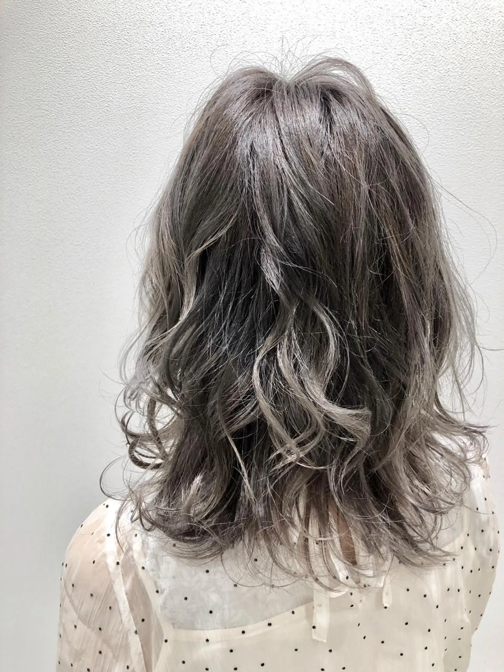 セミロング ヘアカラー トリートメント ✨髪質改善🎨 杉本賢人のヘアスタイル