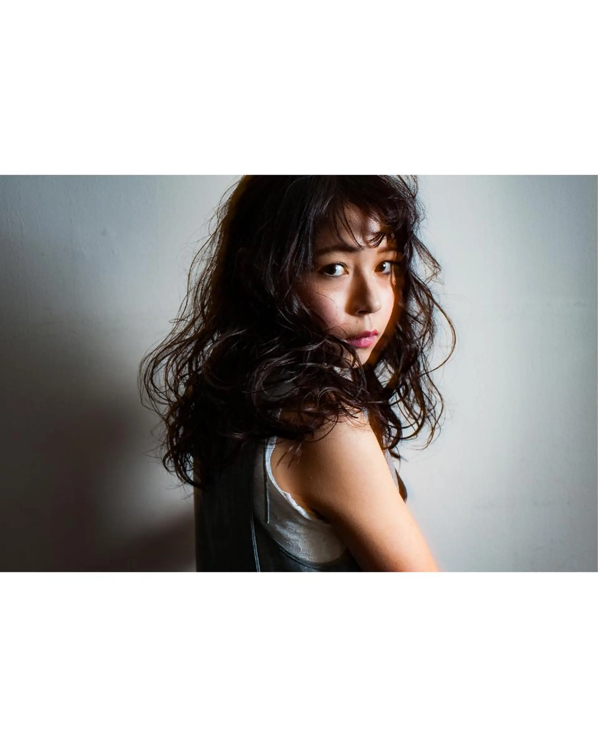 ロング 國村 優のヘアスタイル