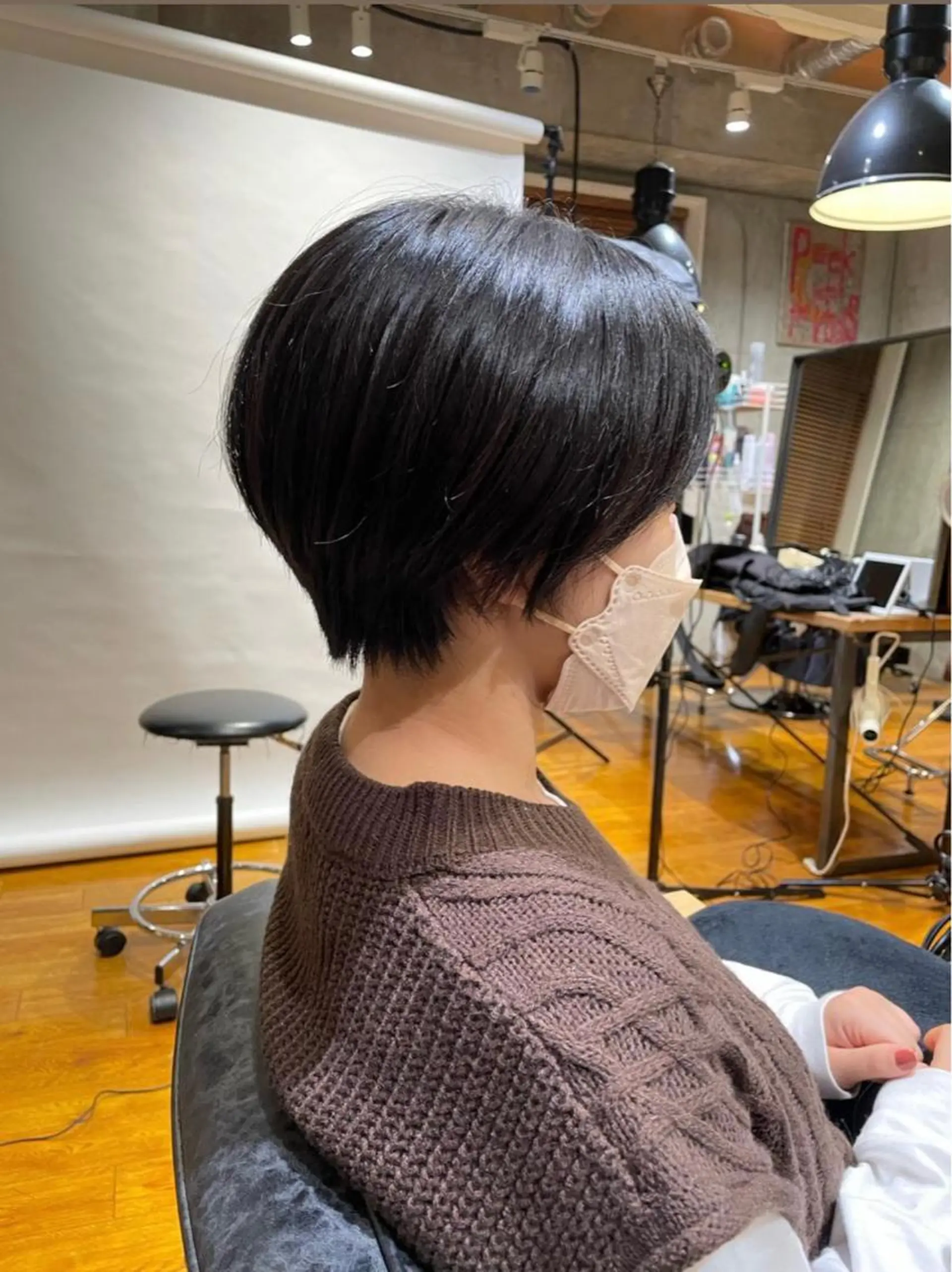 ショート カット 暖色カラーボブカット 🍇⛄️佐藤愛里のヘアスタイル