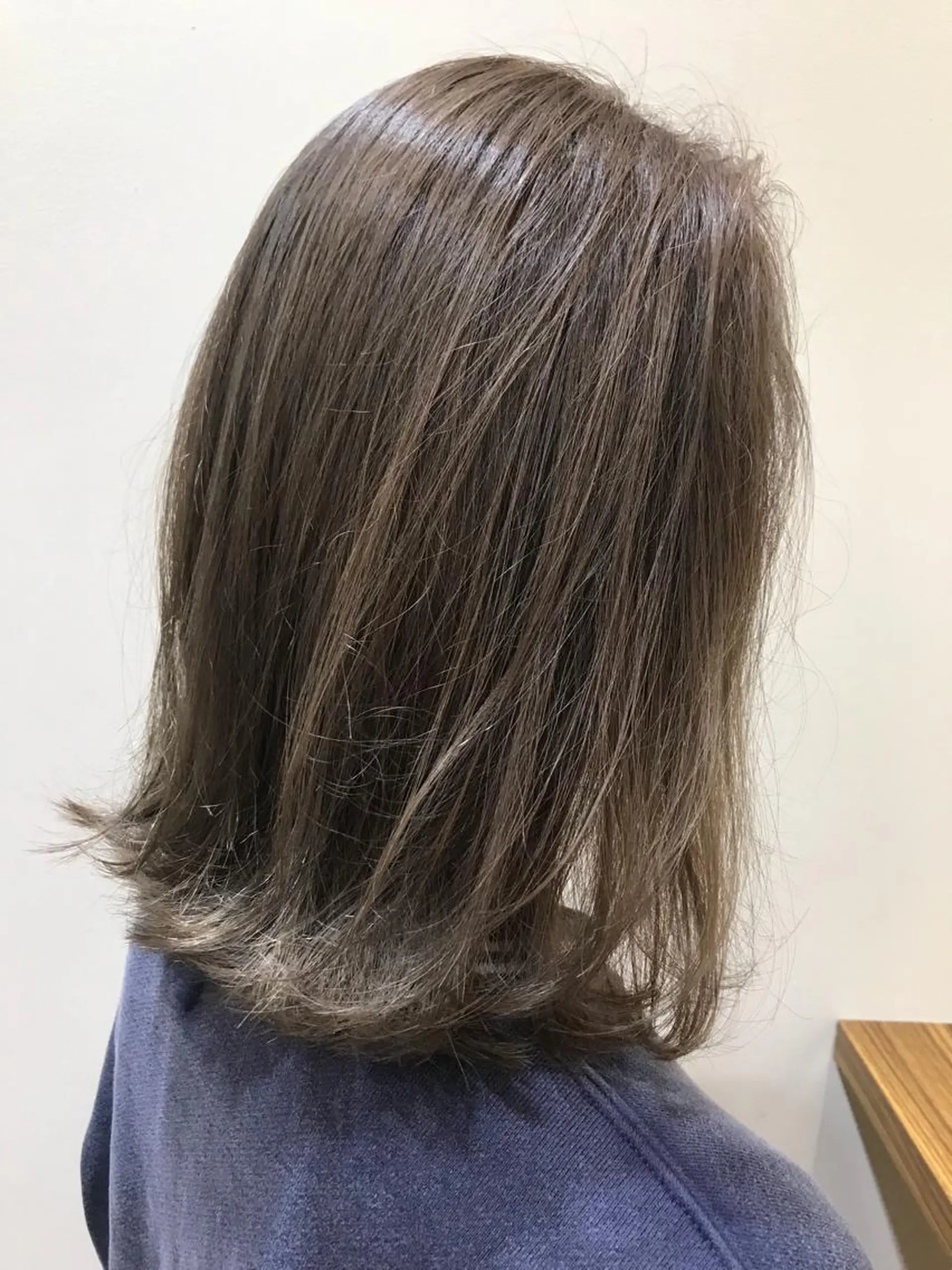 ミディアム カラー R-5 shonandai所属・🍋透け感カラー🍃 オリーブ🍐Kahoのヘアスタイル