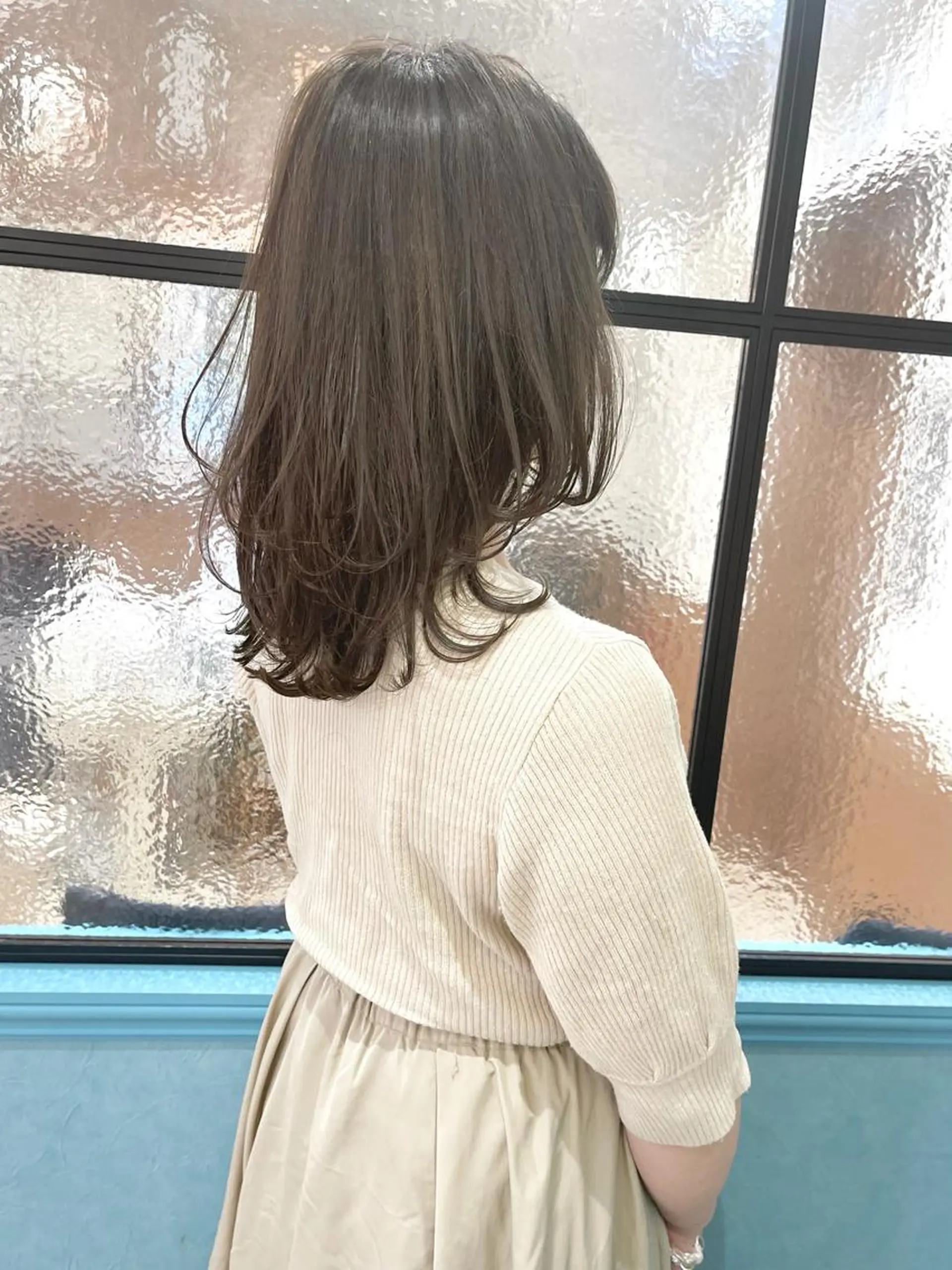 セミロング カラー パーマ カット ヘアカラー トリートメント ヘアセット Londideal 高橋ヒロシのヘアスタイル