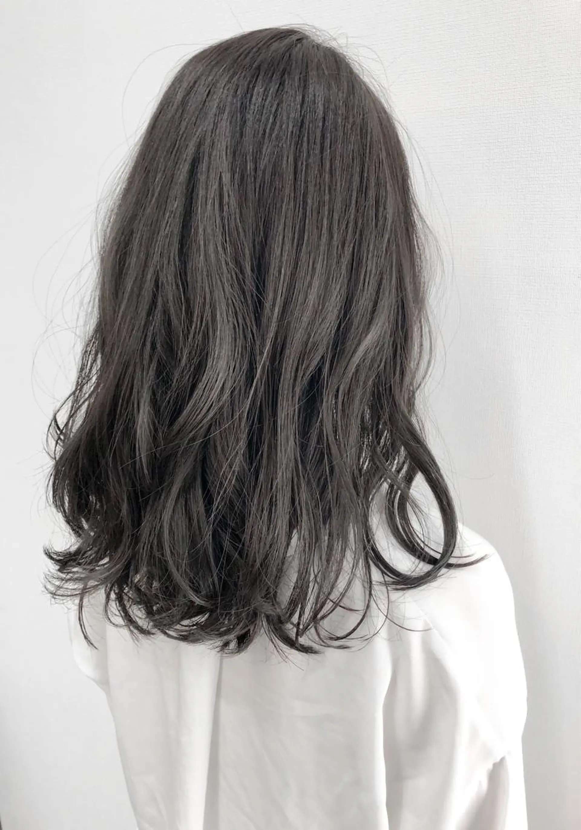 ミディアム カラー パーマ ヘアアレンジ ワンレンボブ シールエクステ ベージュカラー 透明感カラー ダブルカラー ヘアカラー トリートメント ブリーチカラー🔥 パーマ【佐々木凌平】のヘアスタイル